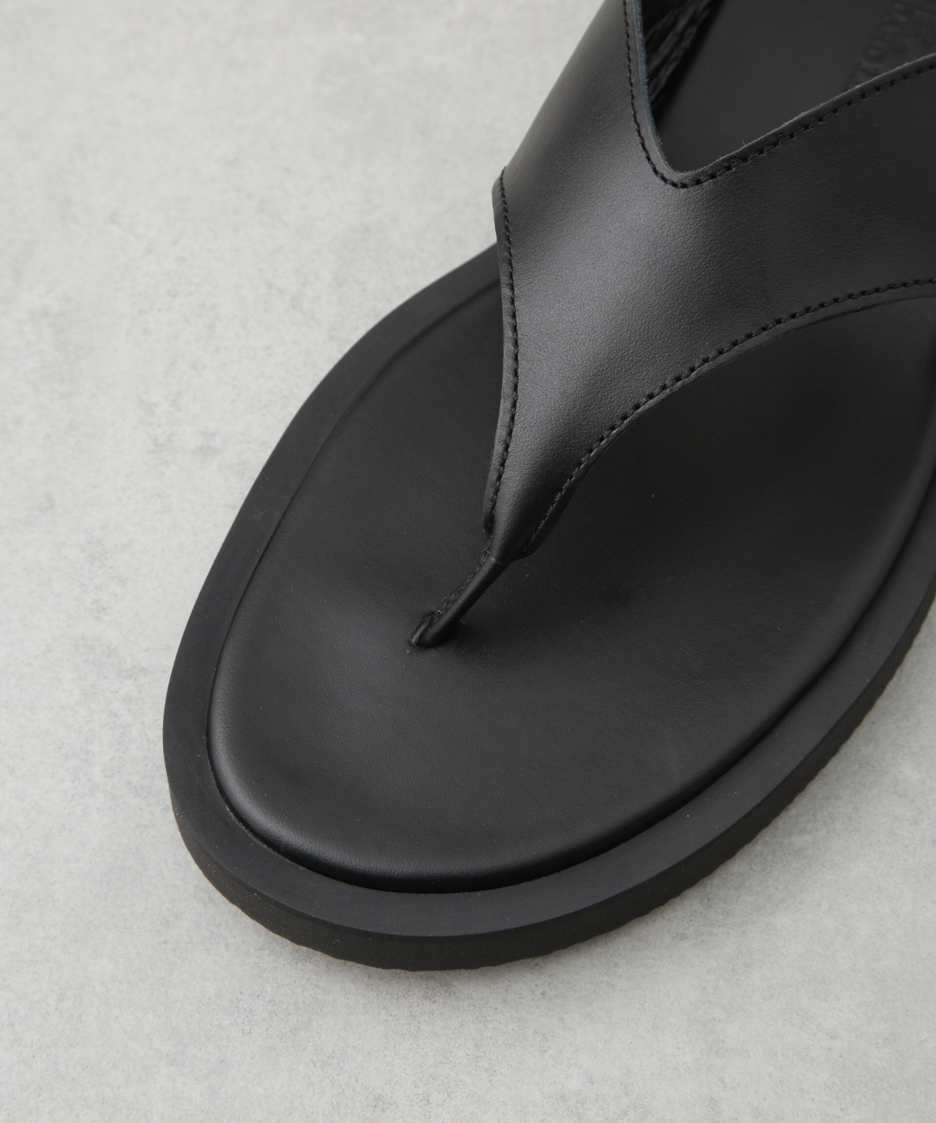 nano･universe「PADRONE THE STANDARD LINE/別注 THONG SANDAL / トングレザーサンダル」|サンダル|