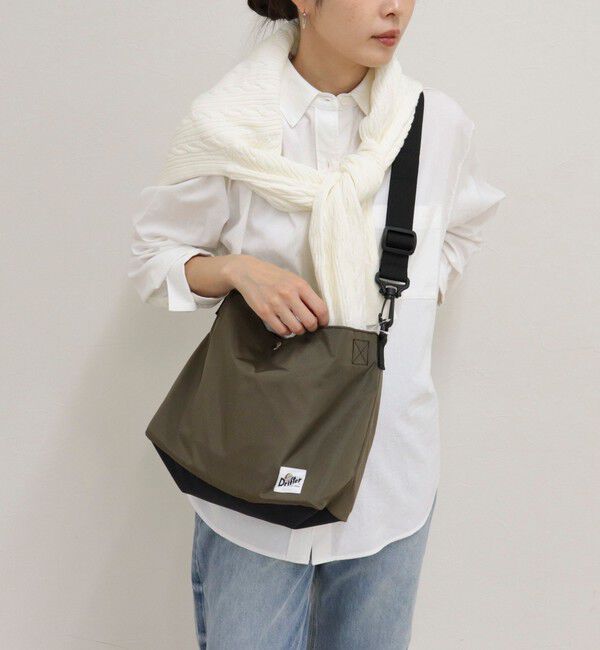 fredy emue「【Drifter/ドリフター】CARRY ALL BAG」|ショルダー・メッセンジャー|ブラウン