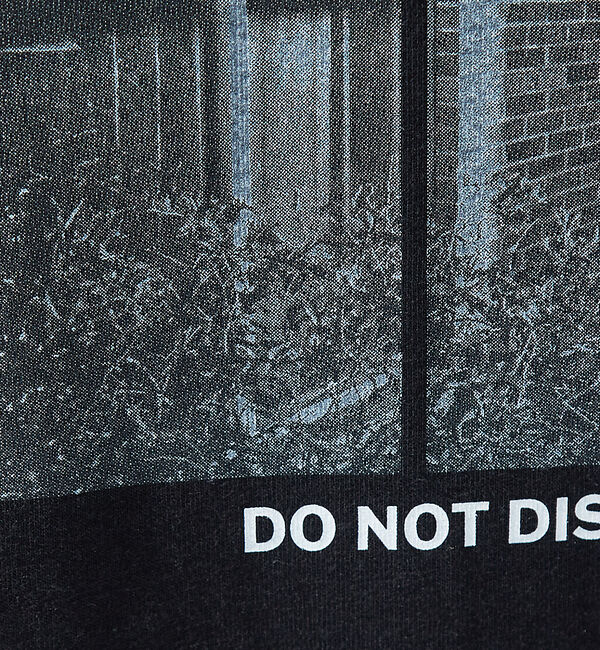 ABAHOUSE「DoNotDisturb グラフィック プリント 半袖Tシャツ/オーバーサイズ/」|Tシャツ・カットソー|