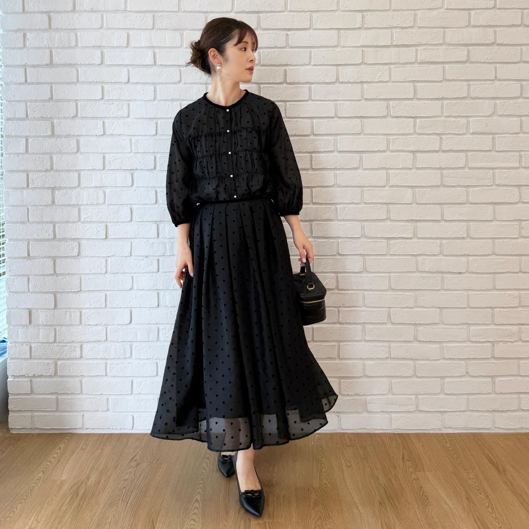 Couture broach「【セットアップ可・着映えて上品】フロッキードットブラウス」|シャツ・ブラウス|
