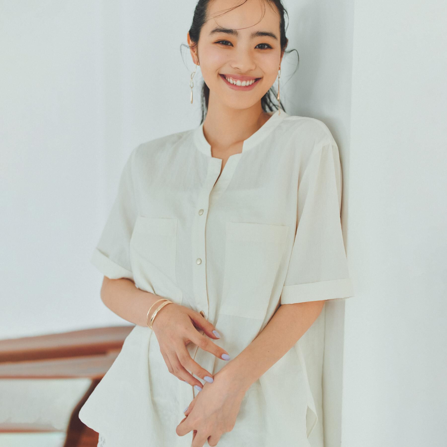 THE SHOP TK「【M-XL/秋始めにちょうどいい】細見え5分袖Wポケットシャツ」|シャツ・ブラウス|アイボリー(004)