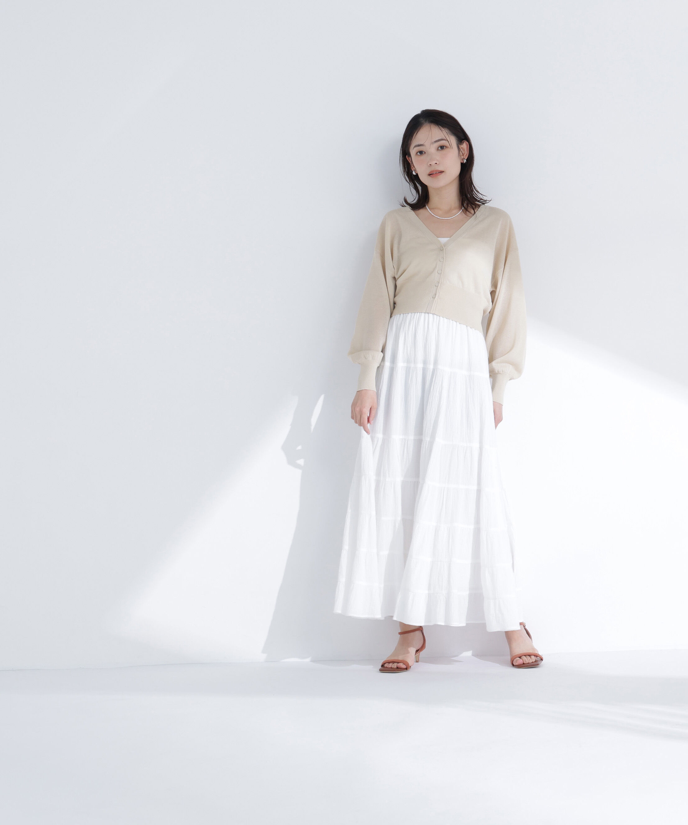  「〈ちょうど、いい服〉さらりと、涼しげ麻混カーディガン」|ニット・セーター|