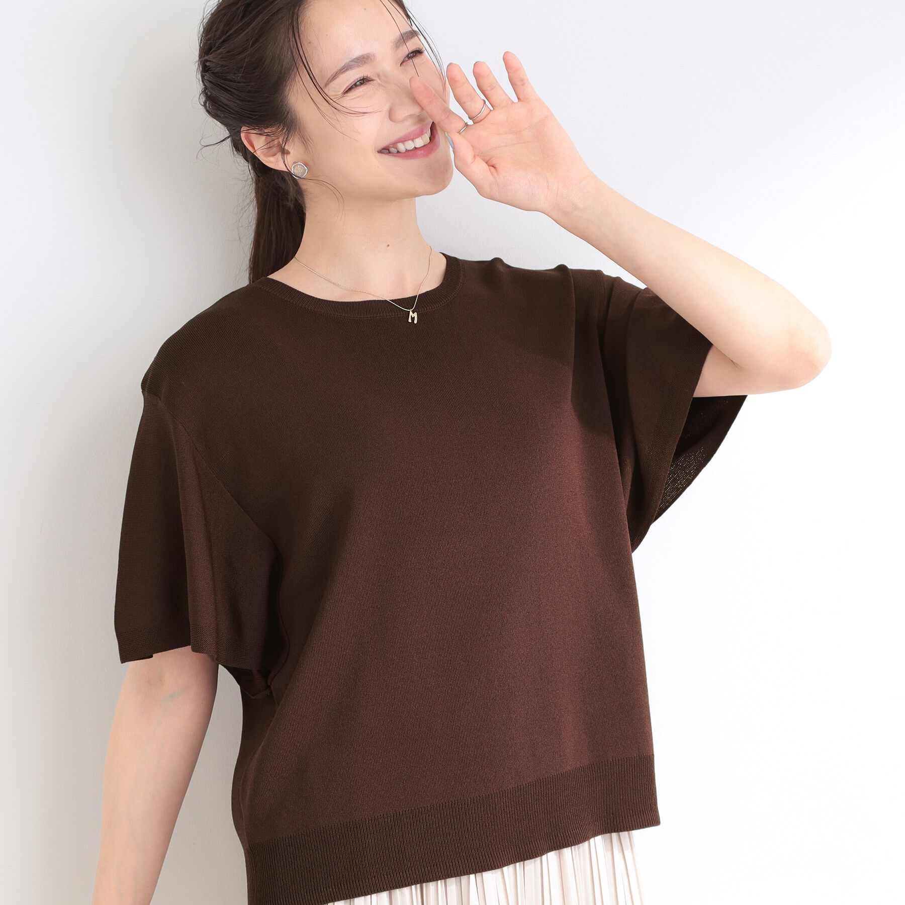 SHOO･LA･RUE「【S-LL】二の腕はカバーして魅せる フレアスリーブニット」|ニット・セーター|ブラウン(043)
