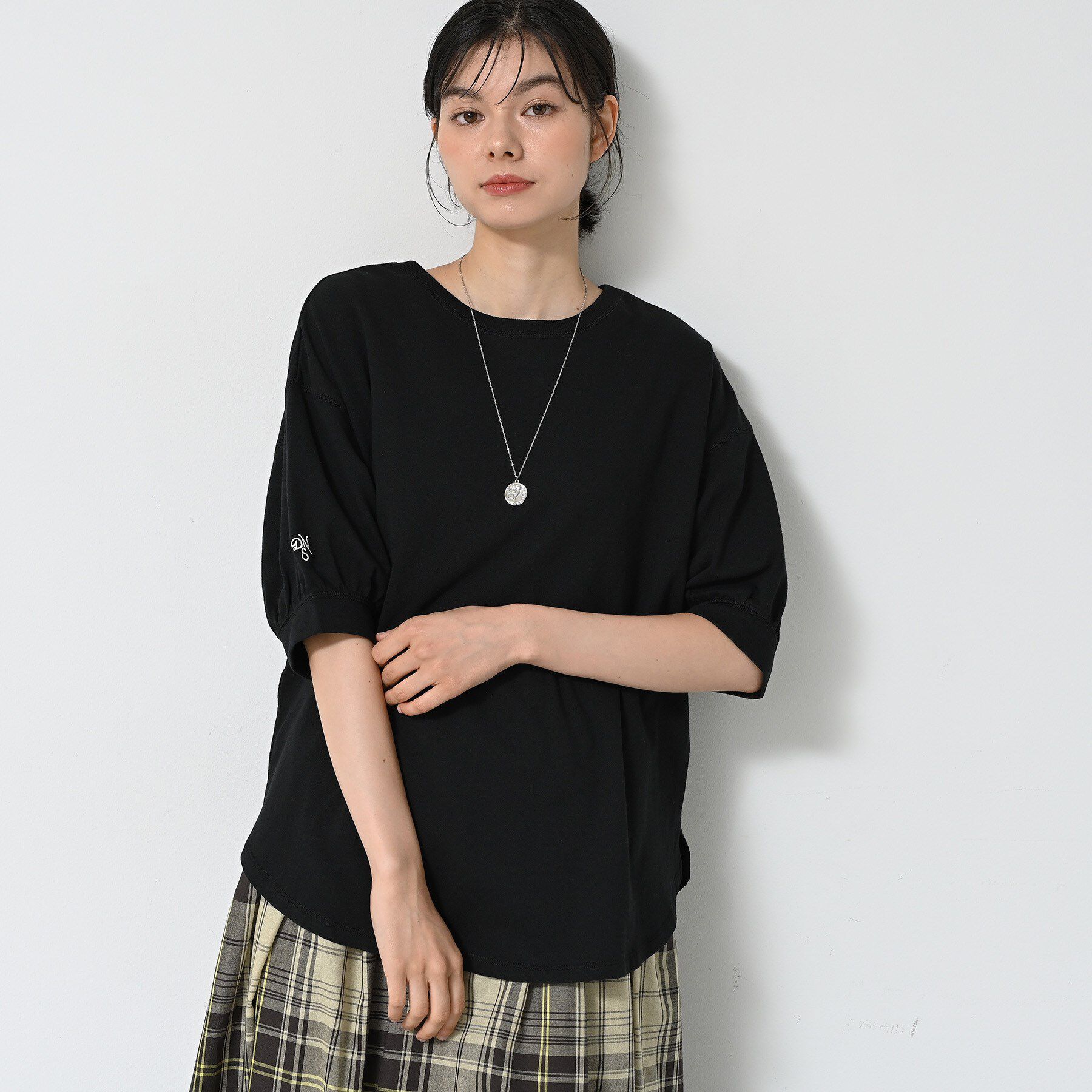 Dessin「【360度可愛い/前後2WAY/洗える】ライトコットンヘンリーカットソー」|Tシャツ・カットソー|