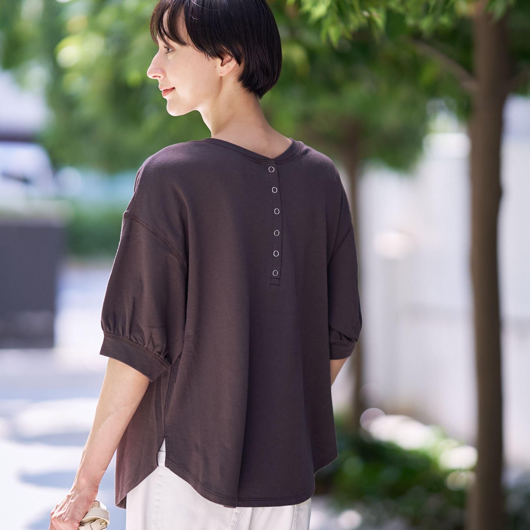 Dessin「【360度可愛い/前後2WAY/洗える】ライトコットンヘンリーカットソー」|Tシャツ・カットソー|