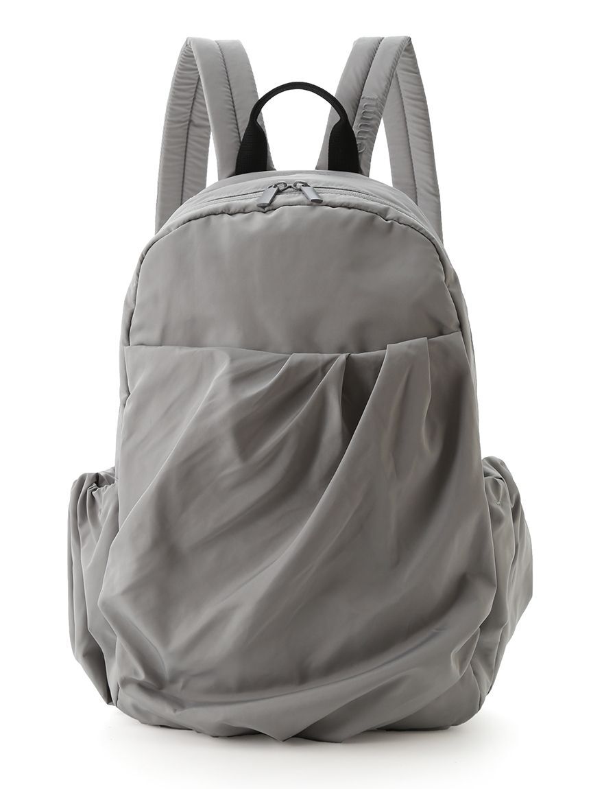 emmi atelier「【ONLINE限定カラー】eco 撥水ギャザーボディーバックパック」|リュック|