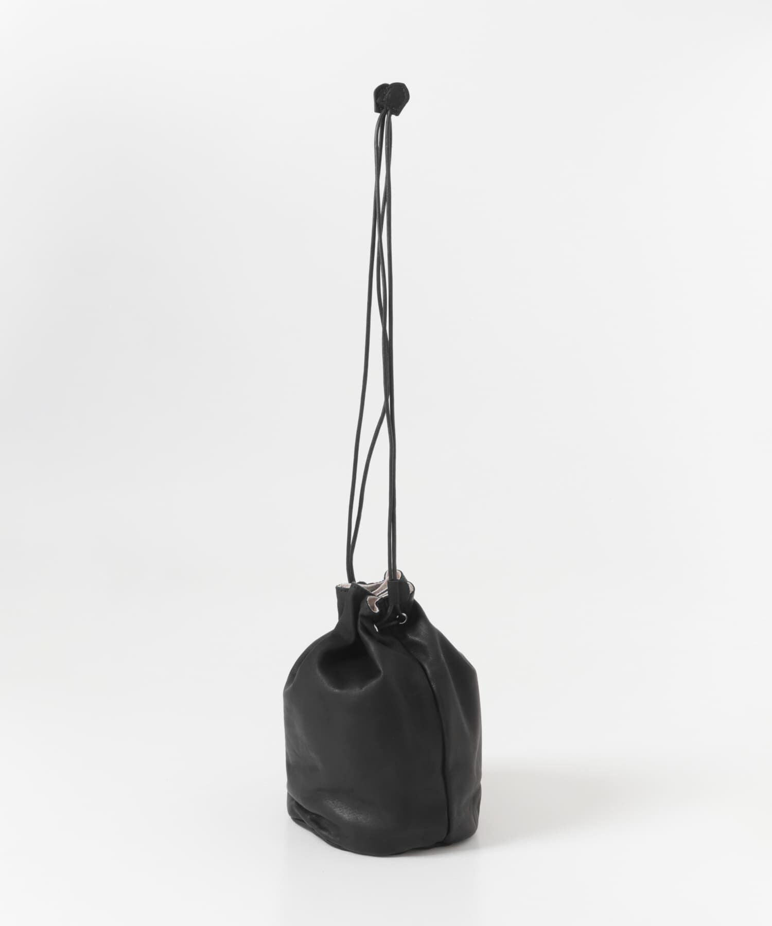 URBAN RESEARCH DOORS「Folna　LEATHER DRAWSTRING BAG」|その他|
