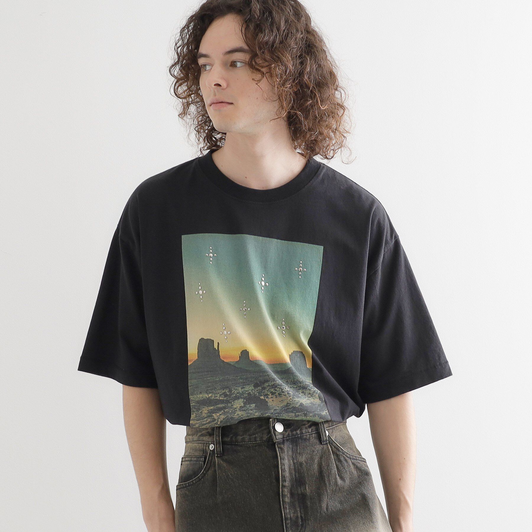 tk.TAKEO KIKUCHI「ウェスタンフォトスタッズTシャツ」|Tシャツ・カットソー|
