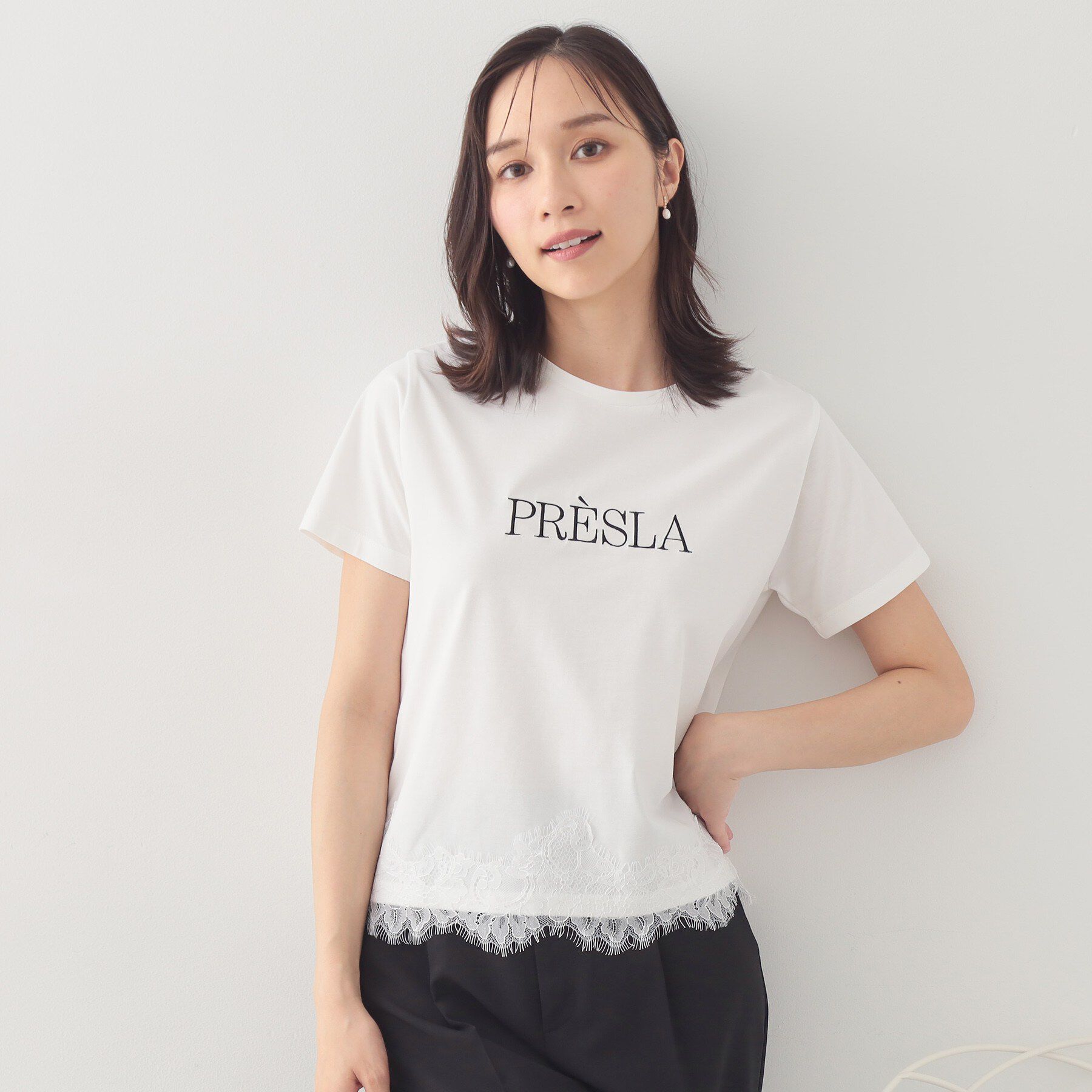 index「【接触冷感／UVケア】裾レースロゴTシャツ《洗濯機OK／S-3L》」|Tシャツ・カットソー|オフホワイト(003