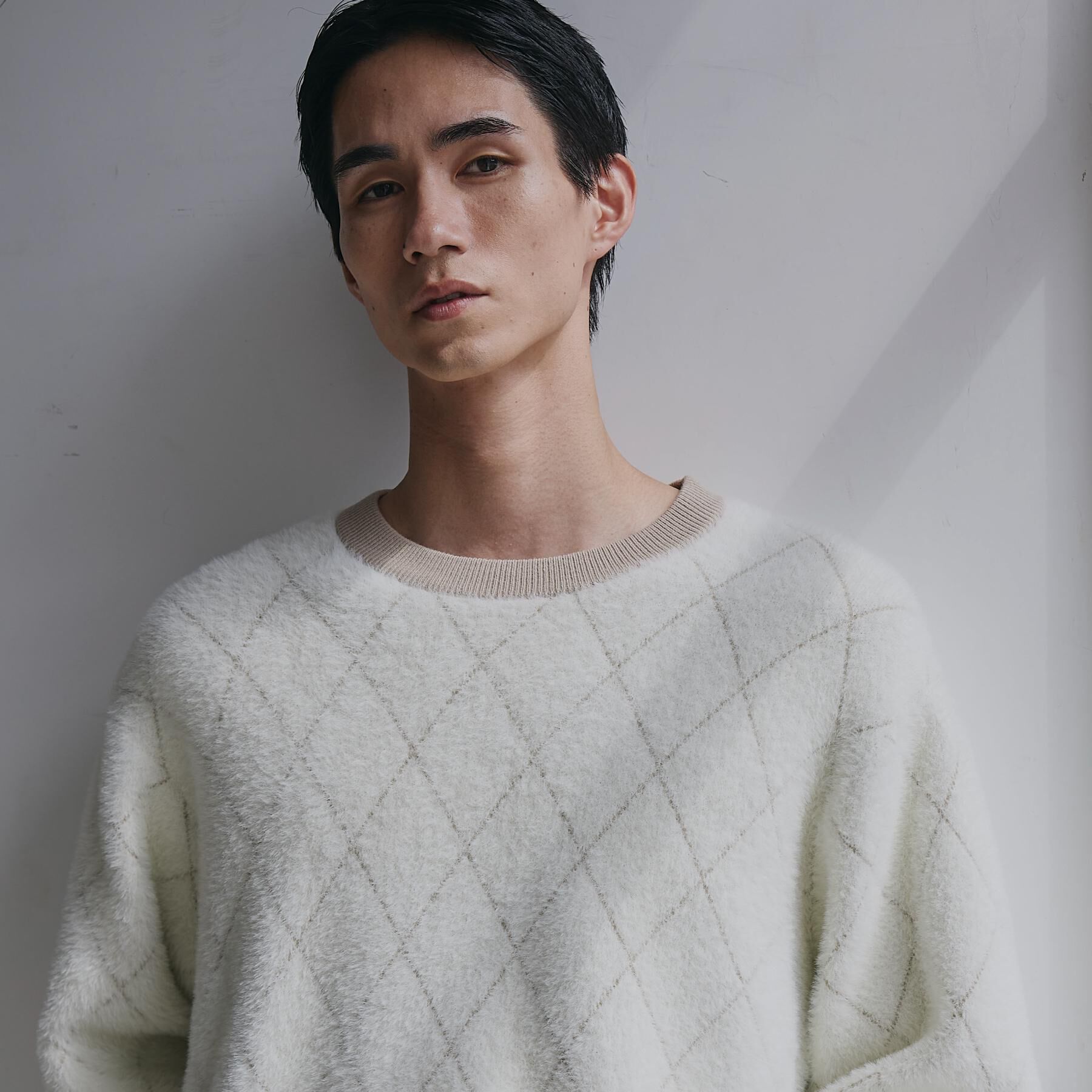 THE SHOP TK「【ふんわり心地いい肌触り】　ダイヤ柄シャギーニット」|ニット・セーター|オフホワイト(203