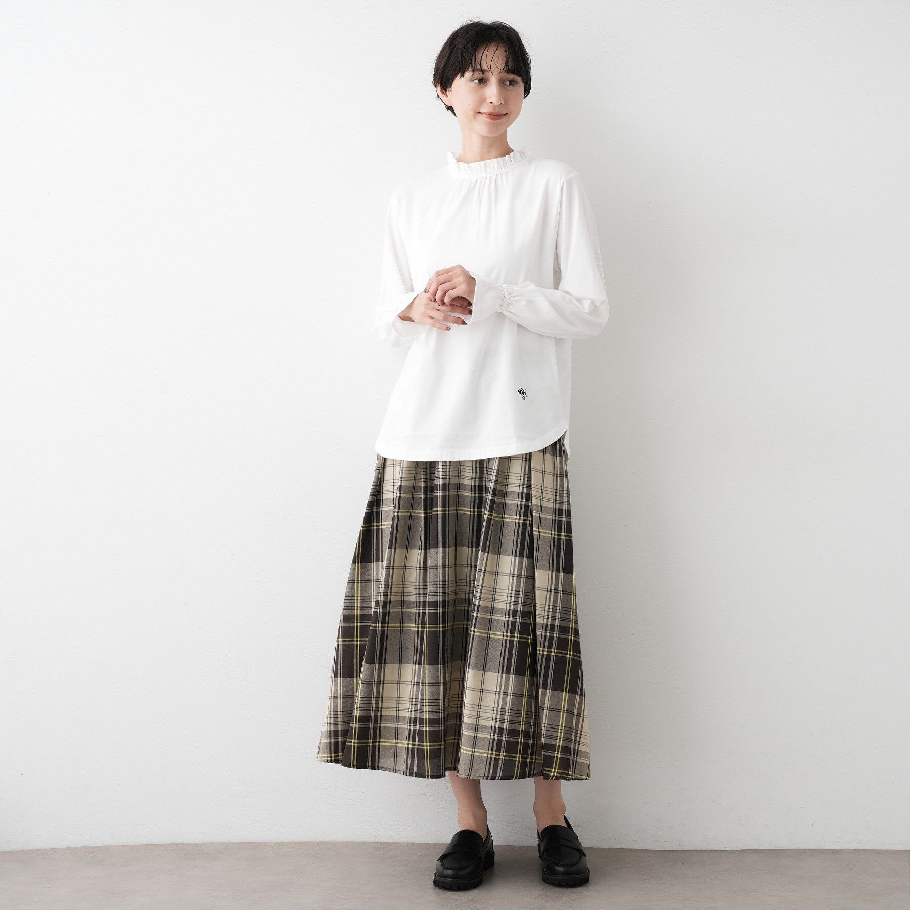 Dessin「【選べる首元デザイン/洗える】ネックフリルロングカットソー」|Tシャツ・カットソー|