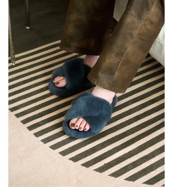 journal standard Furniture「SLIPPER FUR　フェイクファー スリッパ」|ルームシューズ|グレー