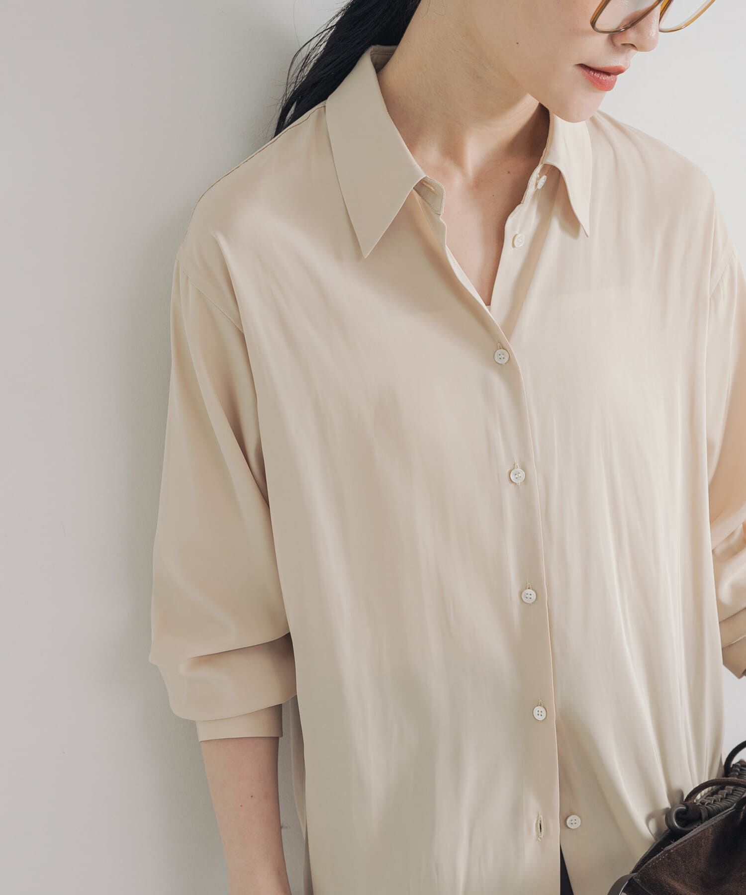 URBAN RESEARCH「レギュラーカラーシルキーシャツ」|Tシャツ・カットソー|