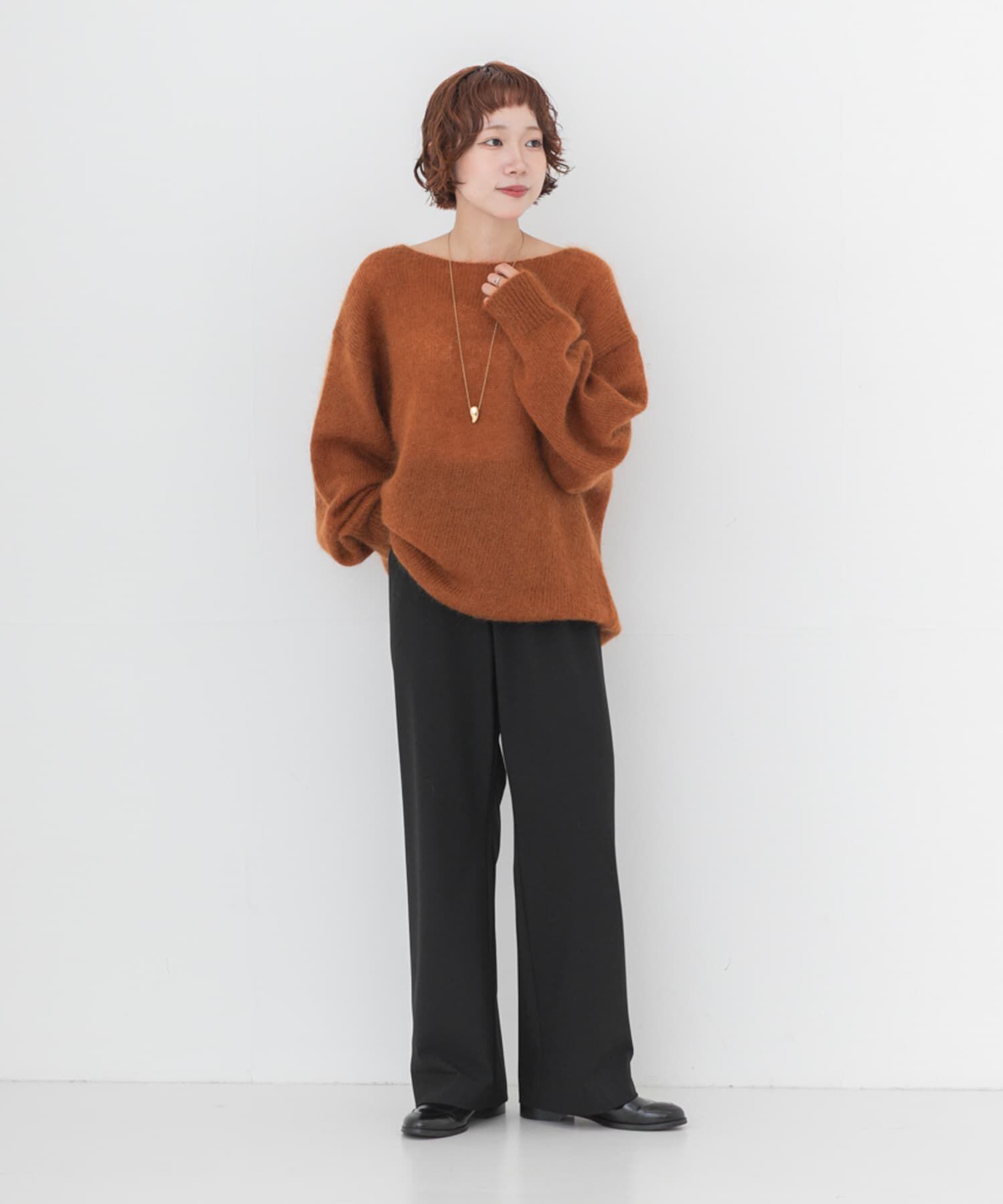 URBAN RESEARCH「『WEB/一部店舗限定カラー』ヘアリールーズニット」|ニット・セーター|