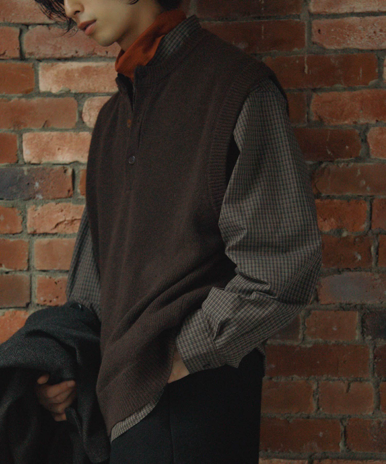 URBAN RESEARCH DOORS「Lamb Wool Knit Vest」|ベスト・ジレ|ブラウン