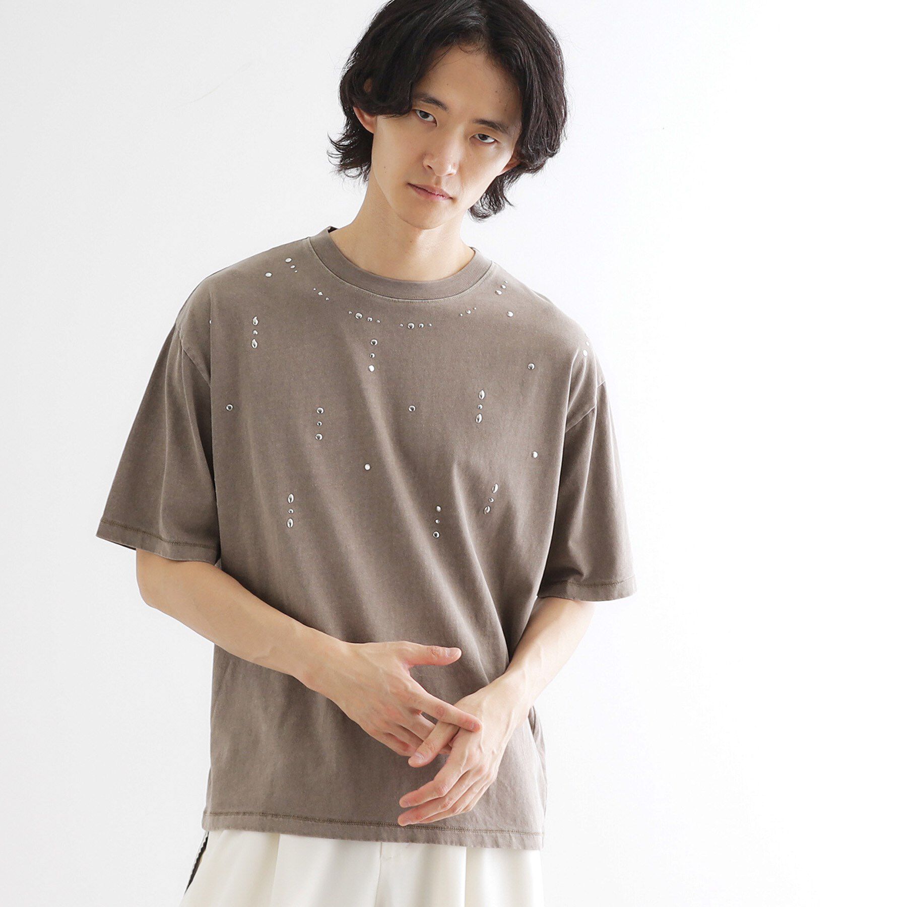 tk.TAKEO KIKUCHI「ヴィンテージライクスタッズTシャツ」|Tシャツ・カットソー|