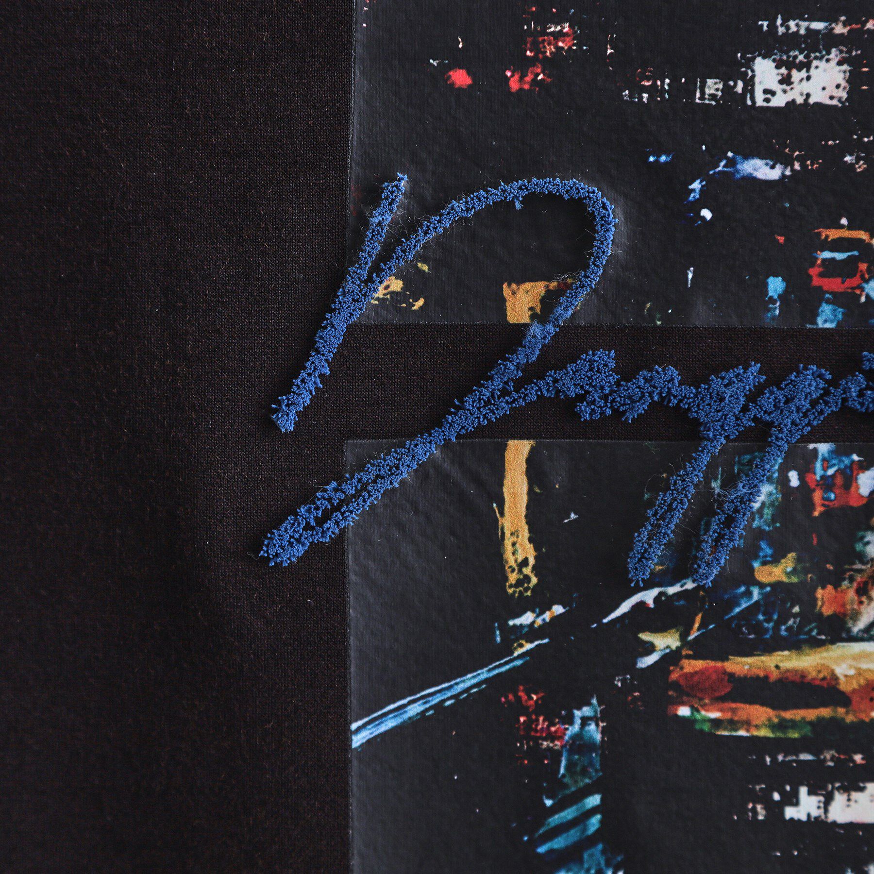 tk.TAKEO KIKUCHI「アーバングラフィックブラシ刺繍長袖Tシャツ」|Tシャツ・カットソー|