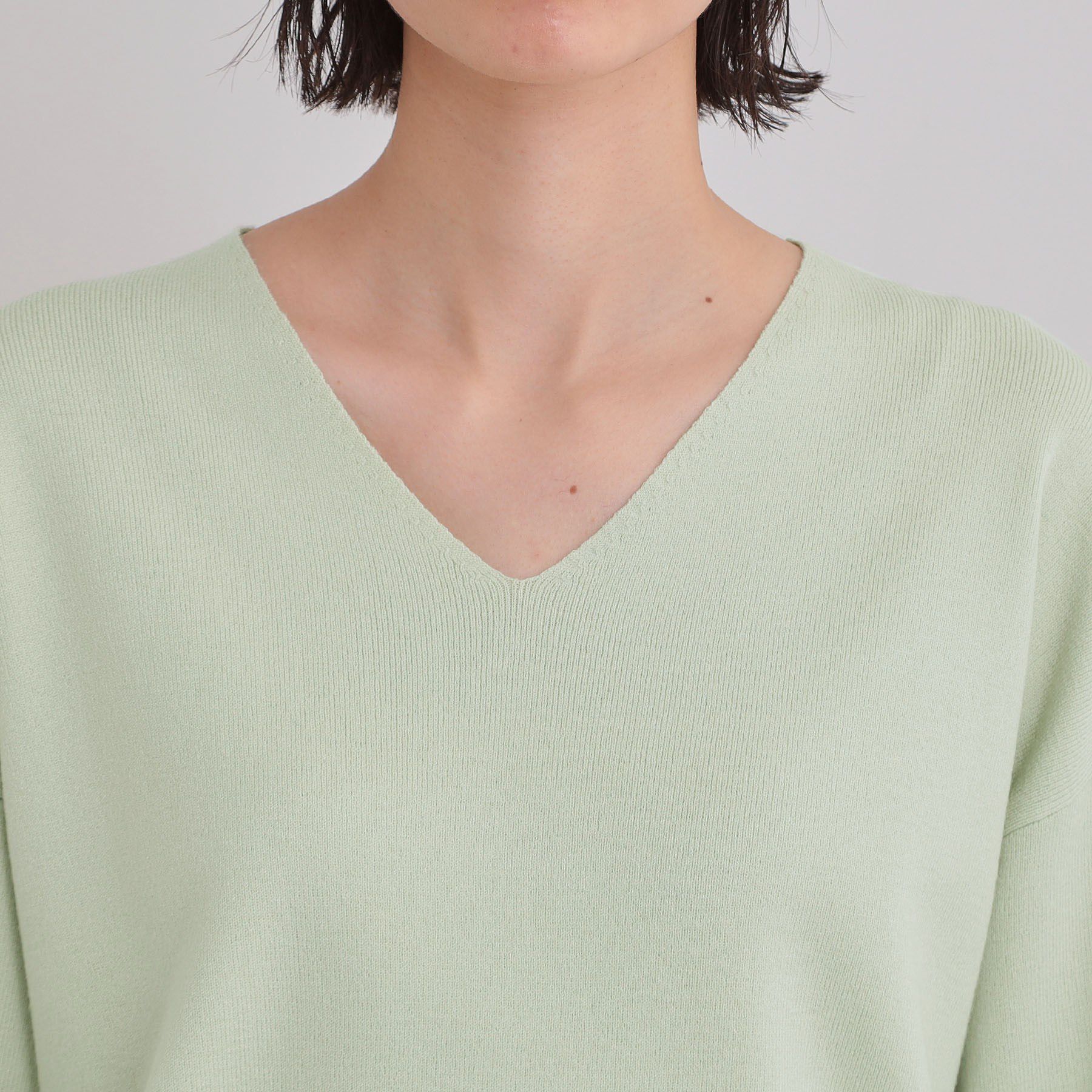 THE SHOP TK「【S-XLサイズ/上品見えが叶う】Vネックニット/洗濯機OK」|ニット・セーター|