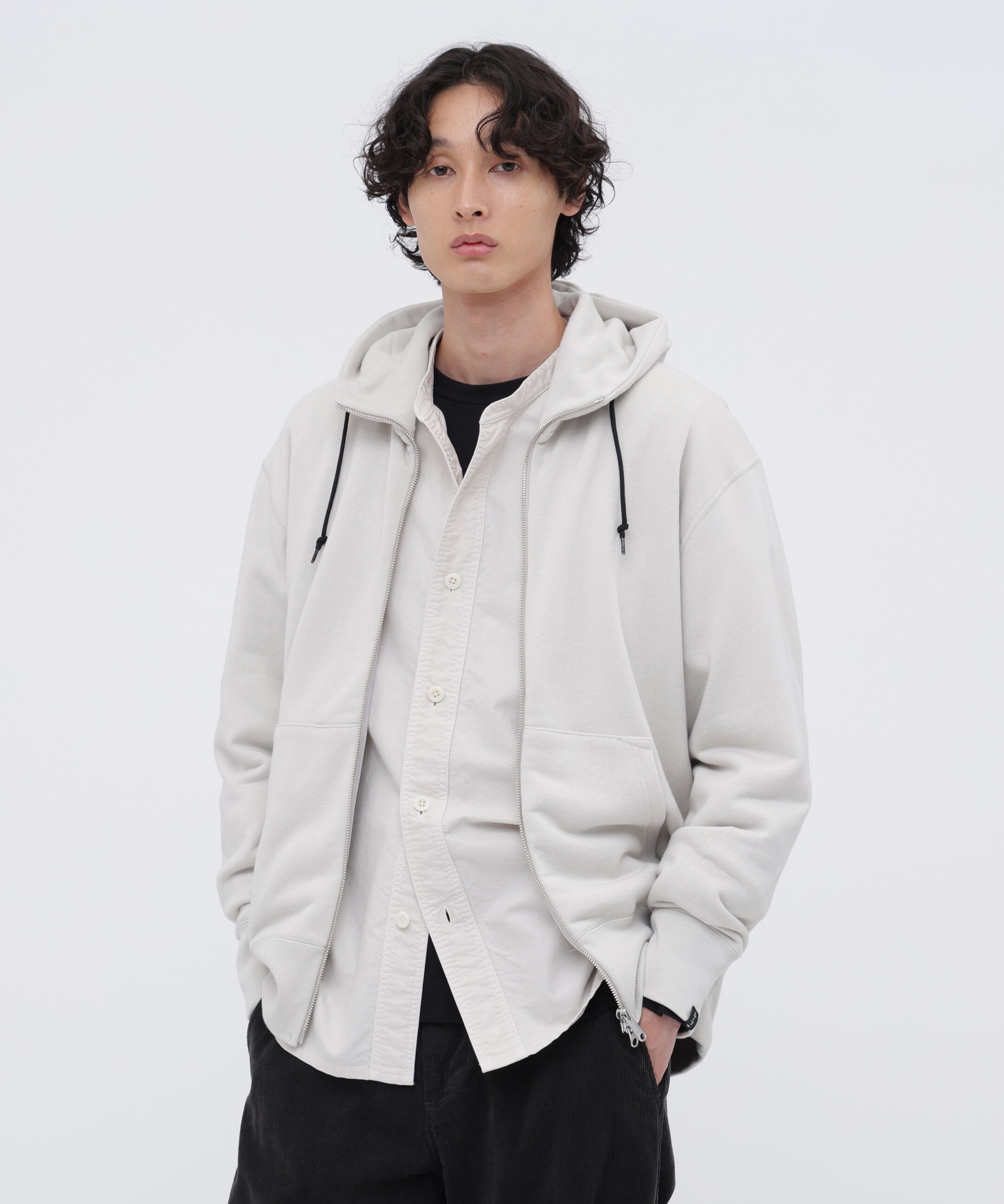 MHL.「LIGHT LOOPBACK COTTON ZIP HOODY」|Tシャツ・カットソー|IVORY1