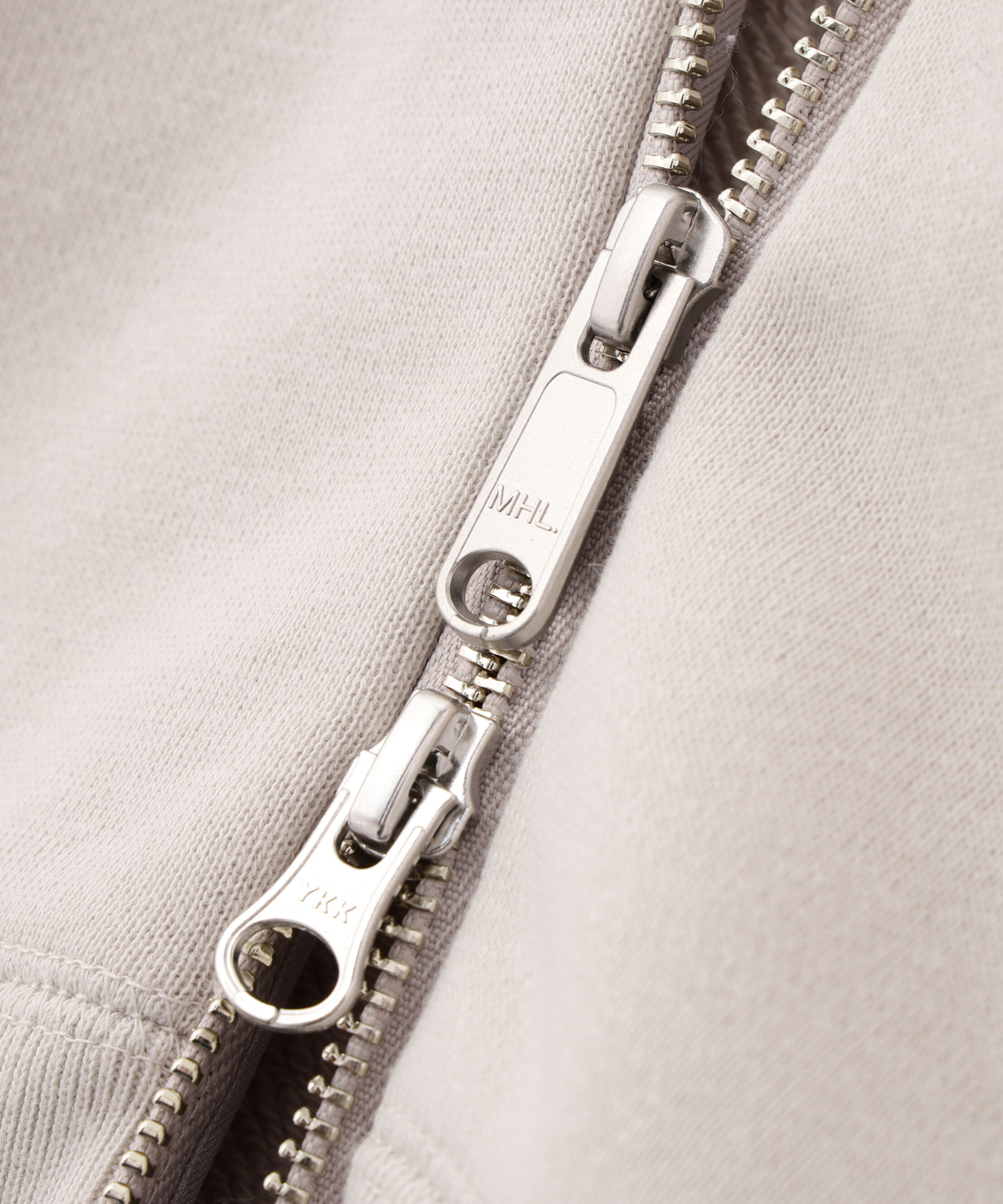 MHL.「LIGHT LOOPBACK COTTON ZIP HOODY」|Tシャツ・カットソー|