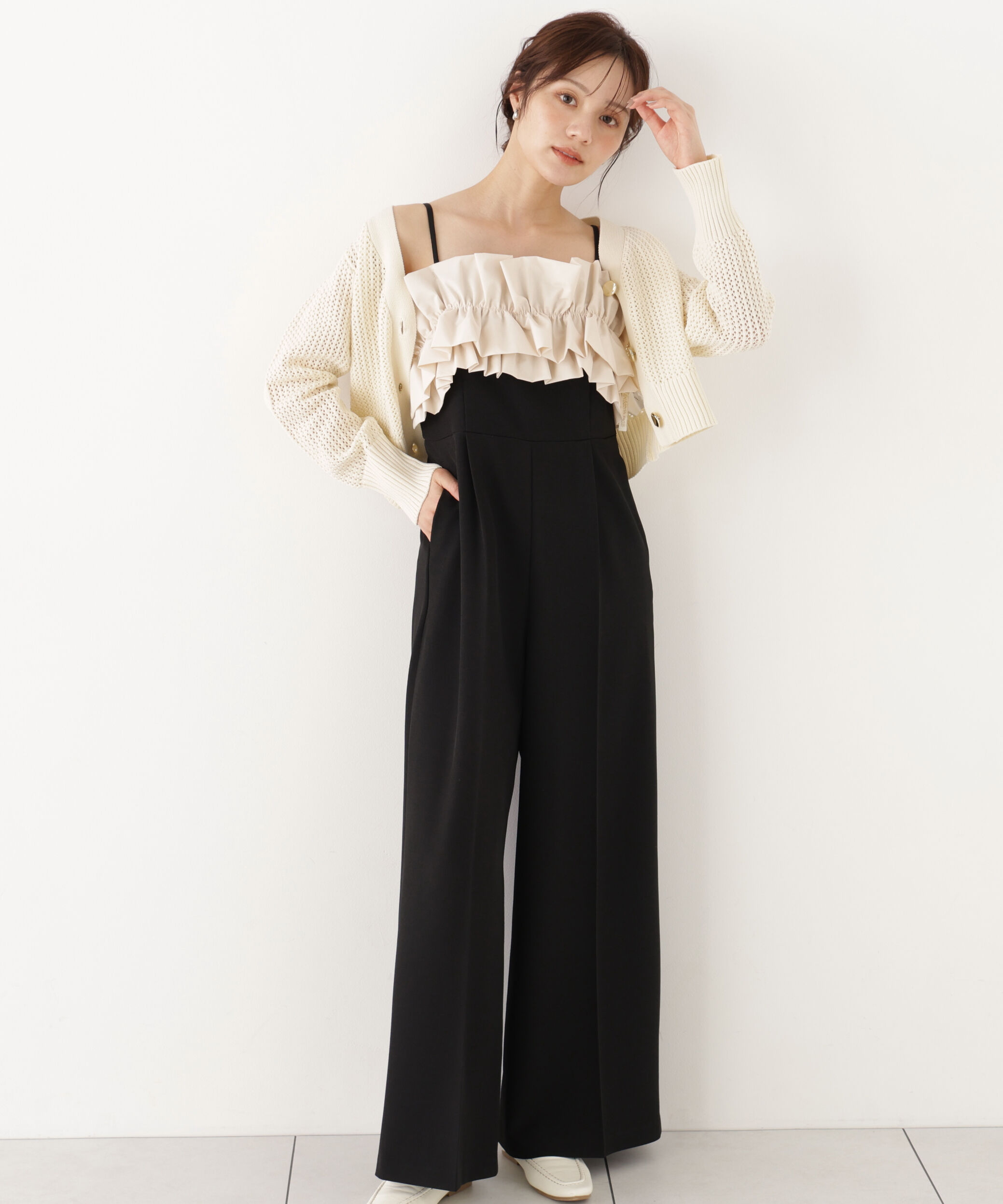 PROPORTION BODY DRESSING「フリルカラーオールインワン 26AW」|ワンピース|ブラック&times;ベー