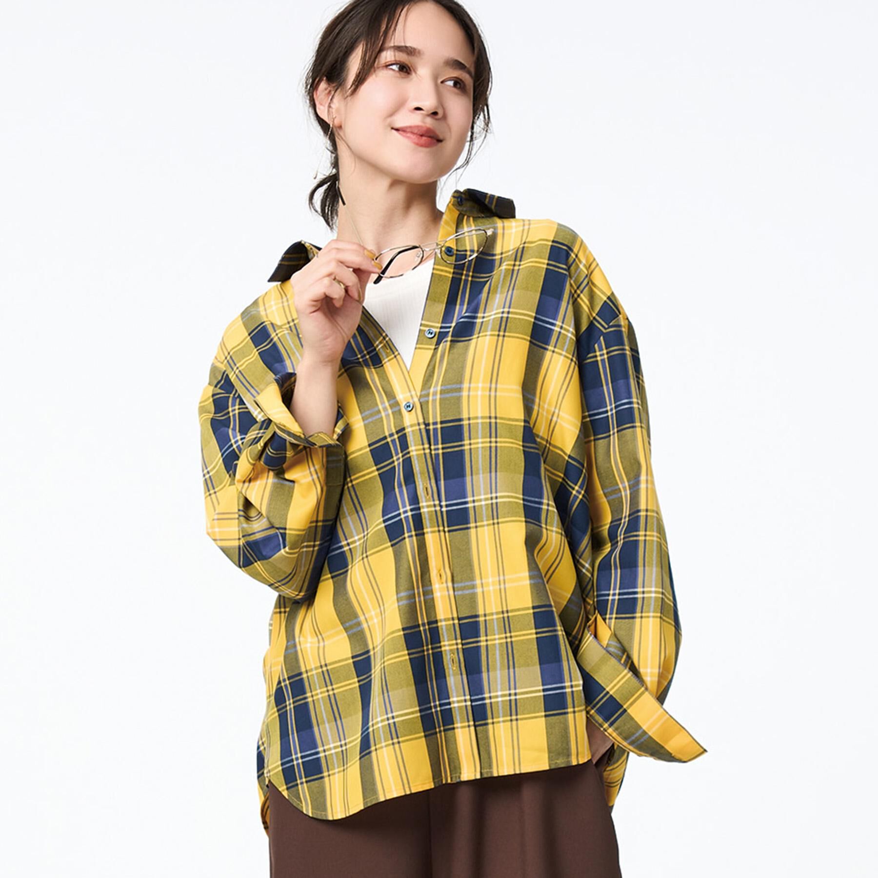 SHOO･LA･RUE「【洗濯機可/S-LL】程よい抜け感 大人のチェックシャツ」|シャツ・ブラウス|