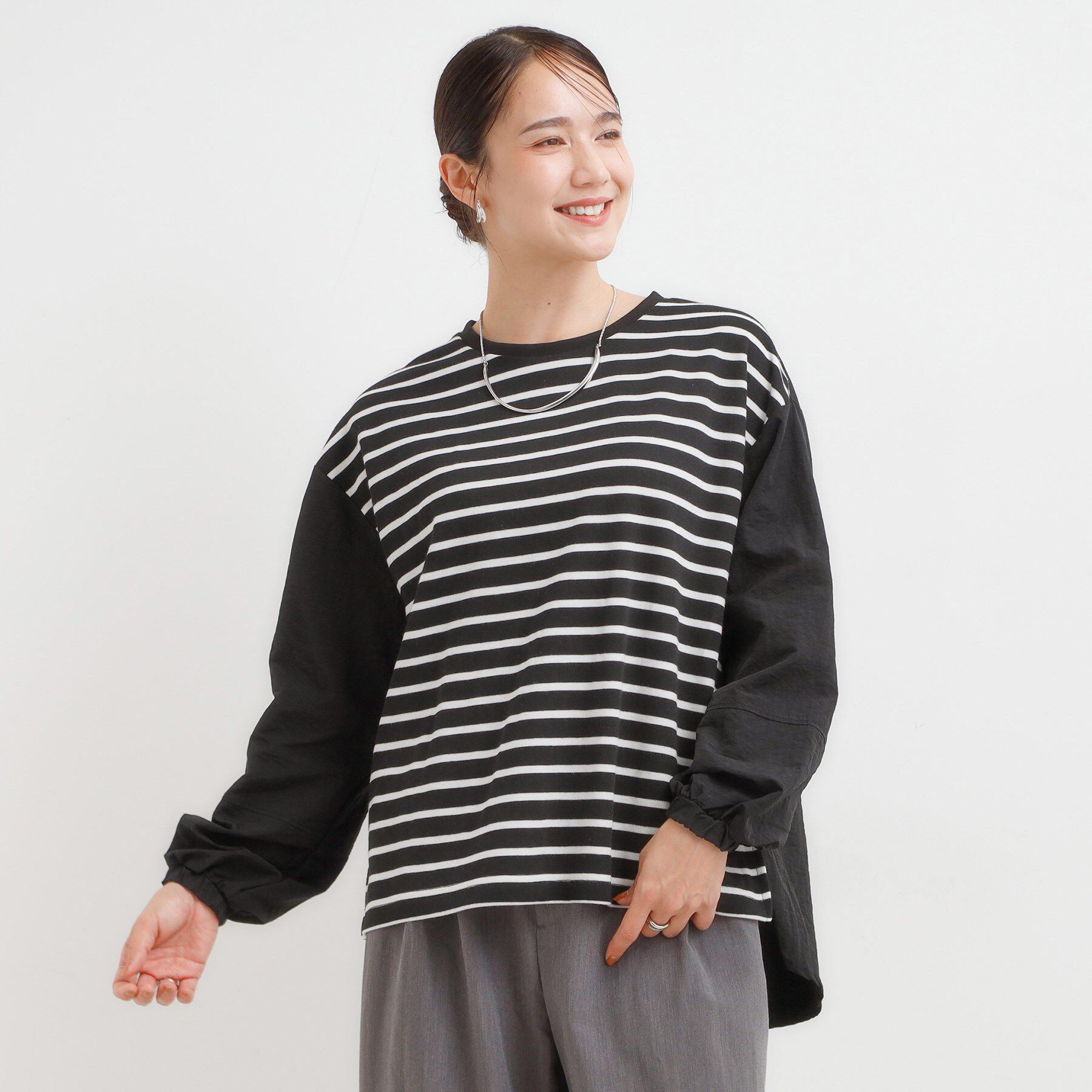 SHOO･LA･RUE「【S-LL】インせず決まる 背中タック入り パフ袖トップス」|Tシャツ・カットソー|