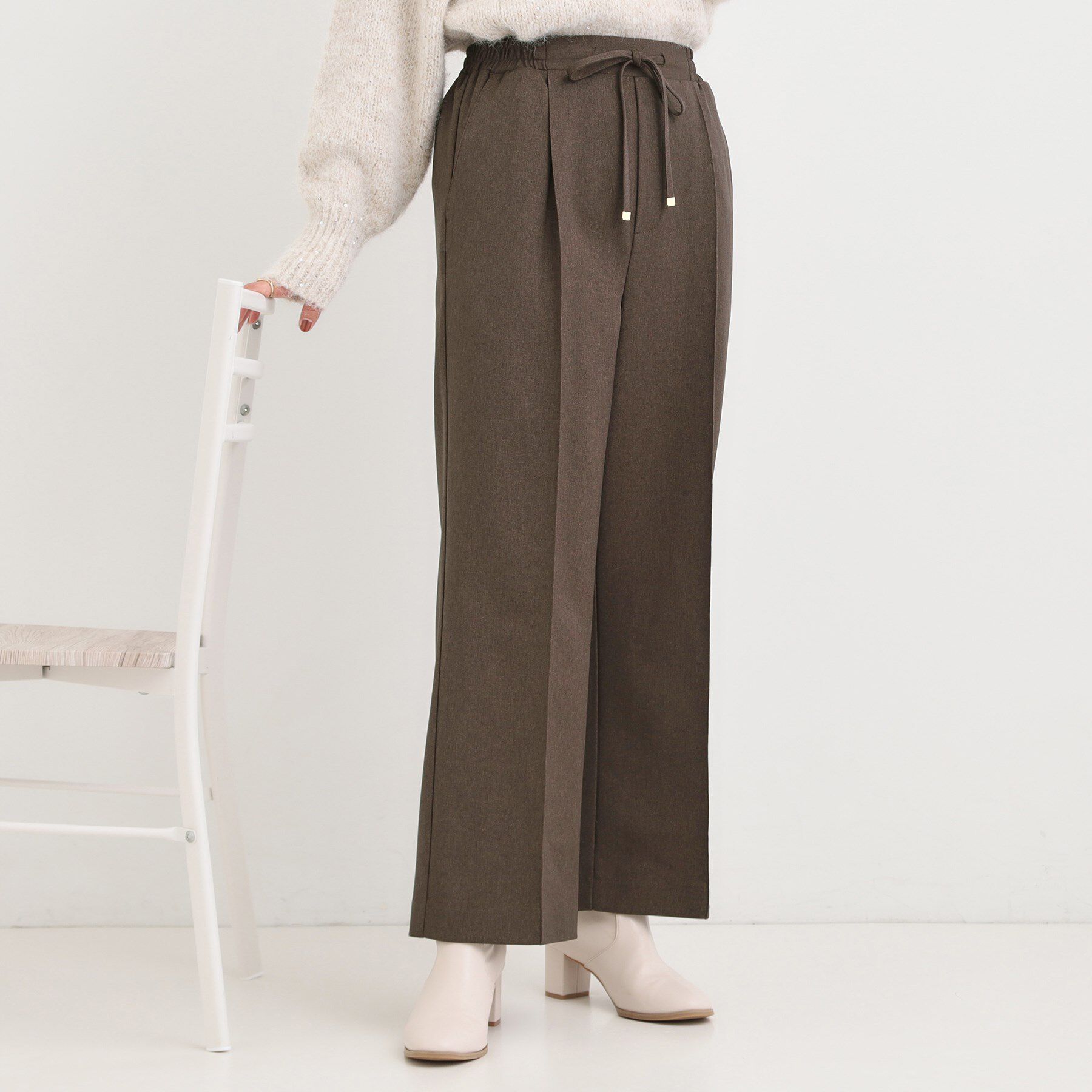 SHOO･LA･RUE「【洗濯機可/S-LL/高レビュー】上品シルエットで美しい イージーワイドパンツ」|その他|ブラウン(043)