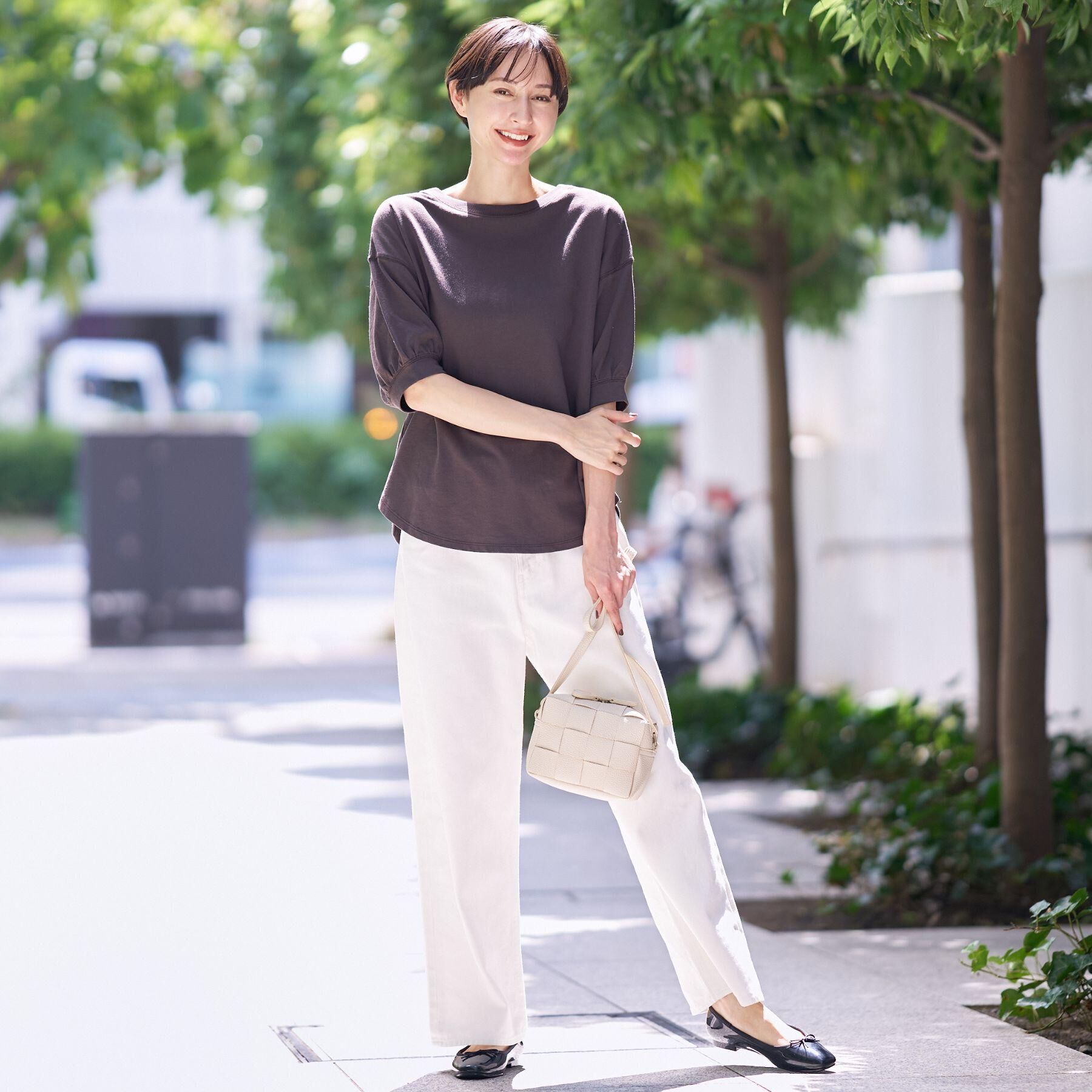 Dessin「【360度可愛い/前後2WAY/洗える】ライトコットンヘンリーカットソー」|Tシャツ・カットソー|