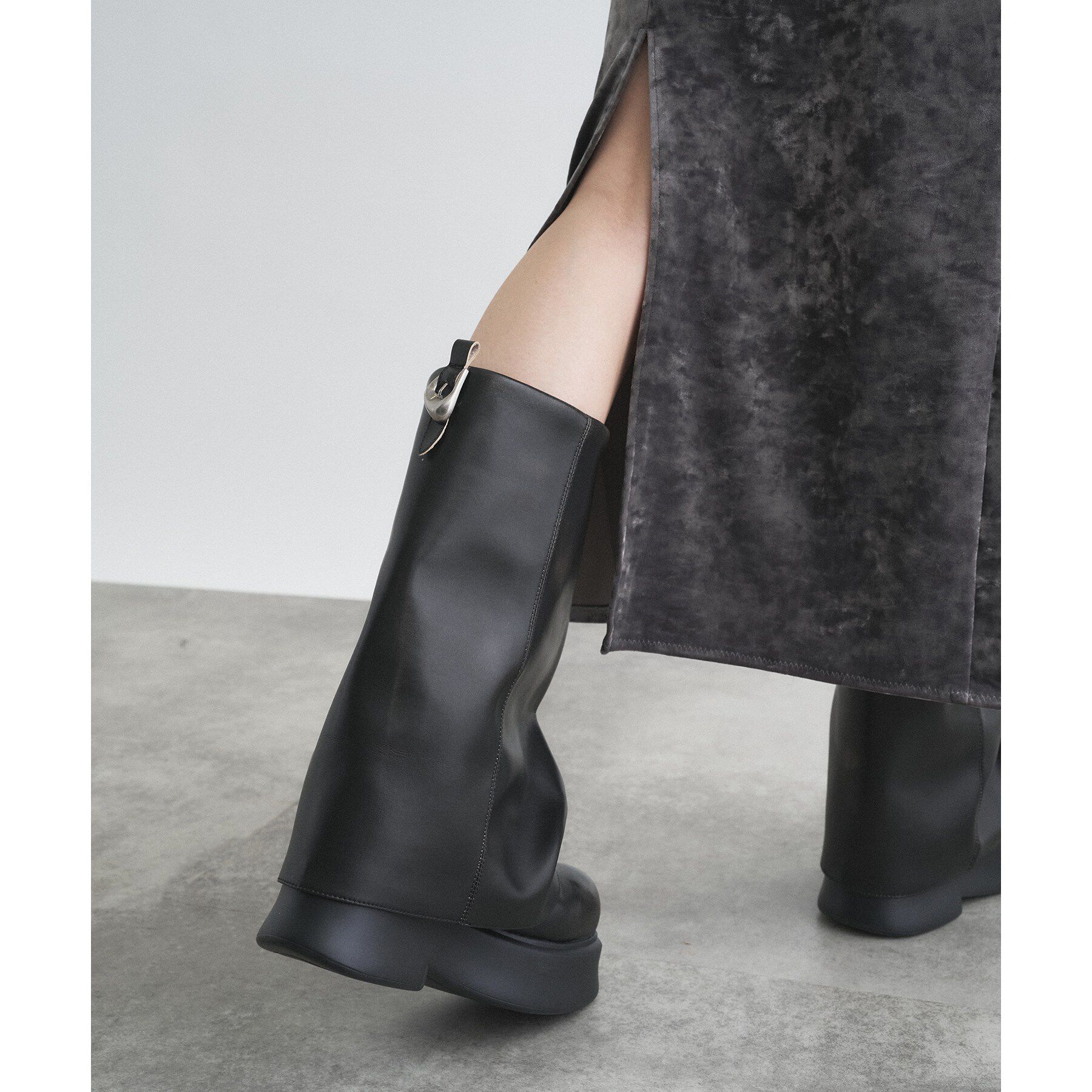 CODE A「ALM．｜BELUGA COVER BOOTS」|ショートブーツ|