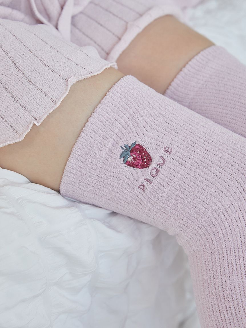 gelato pique Sleep「【Sleep】ストロベリー刺繍 着圧ソックス」|その他|