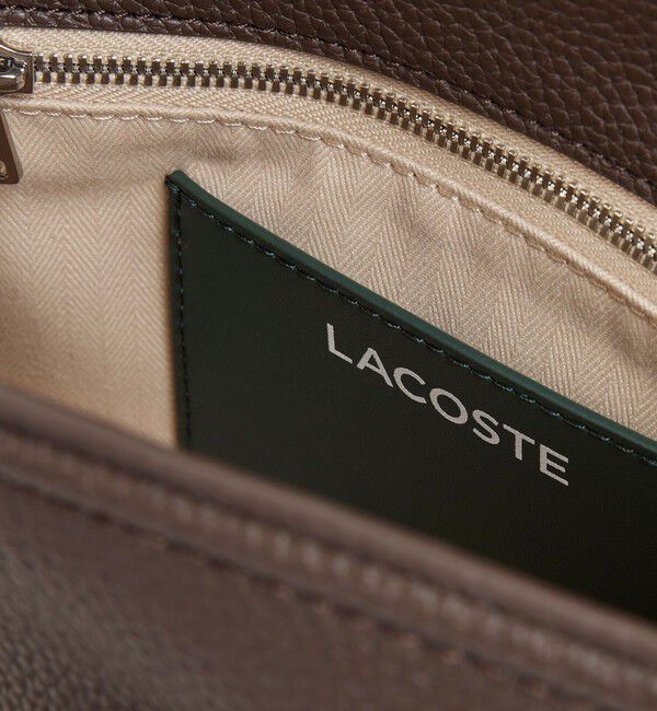 LACOSTE「エブリデイクラブ カーブフラップショルダーバッグ」|ショルダー・メッセンジャー|