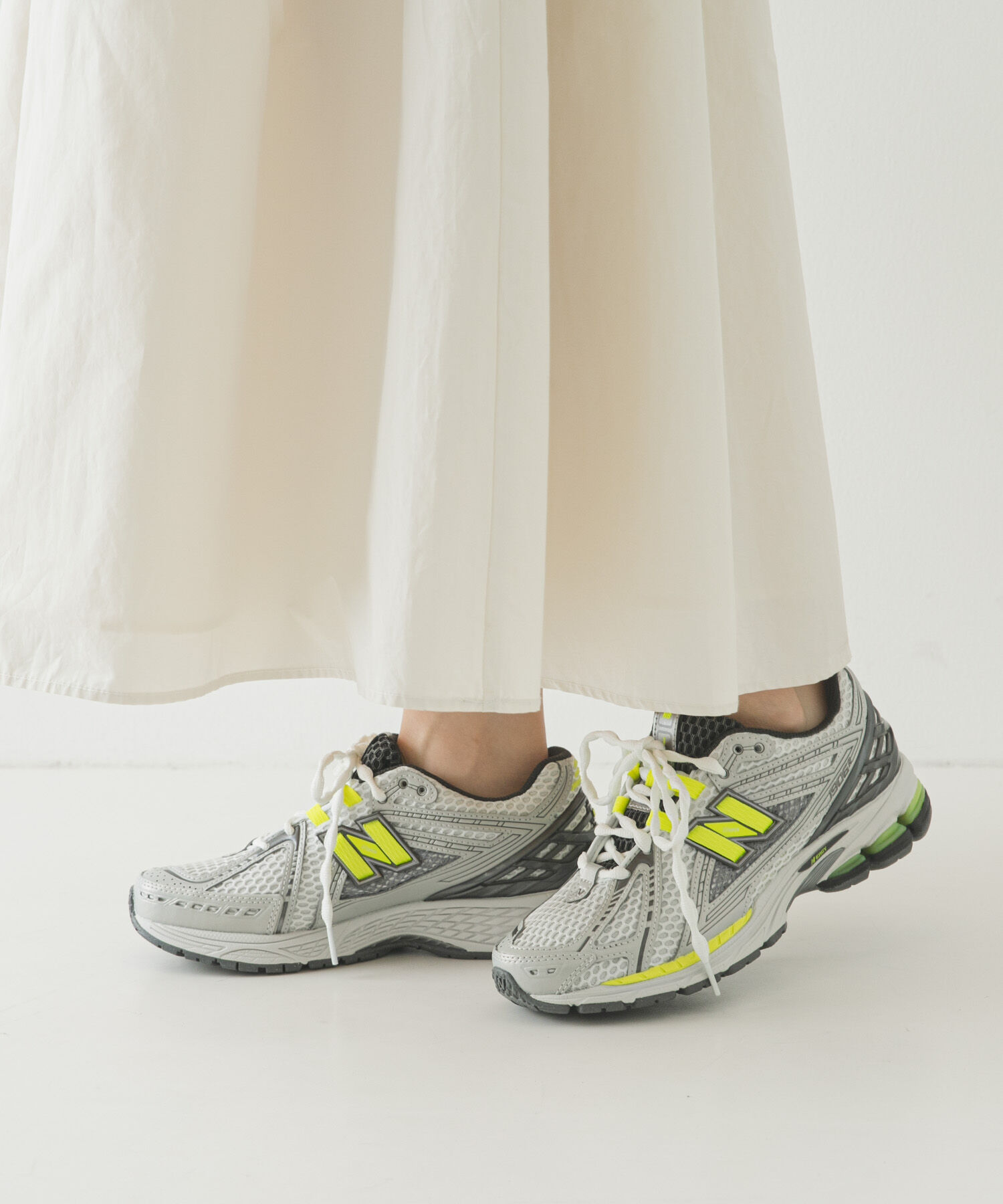 URBAN RESEARCH「NEW BALANCE　1906R」|スニーカー|