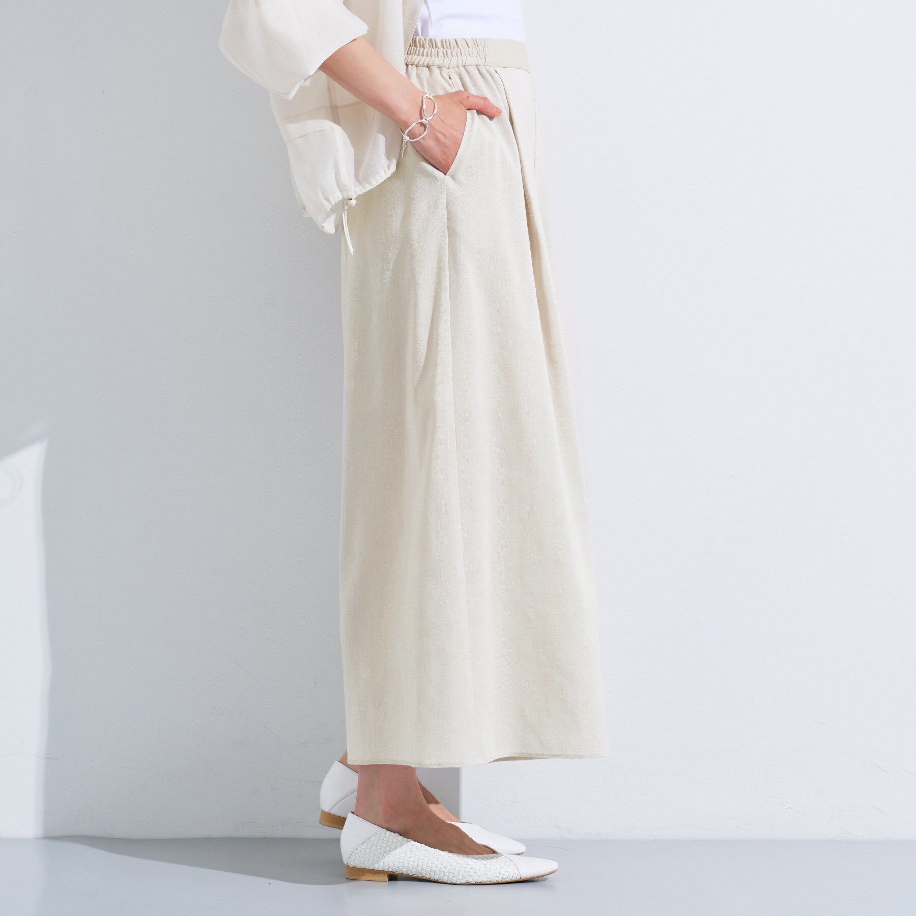 INDIVI「【洗える／清涼感◎】ワイドフレアパンツ／スカーチョ」|その他|