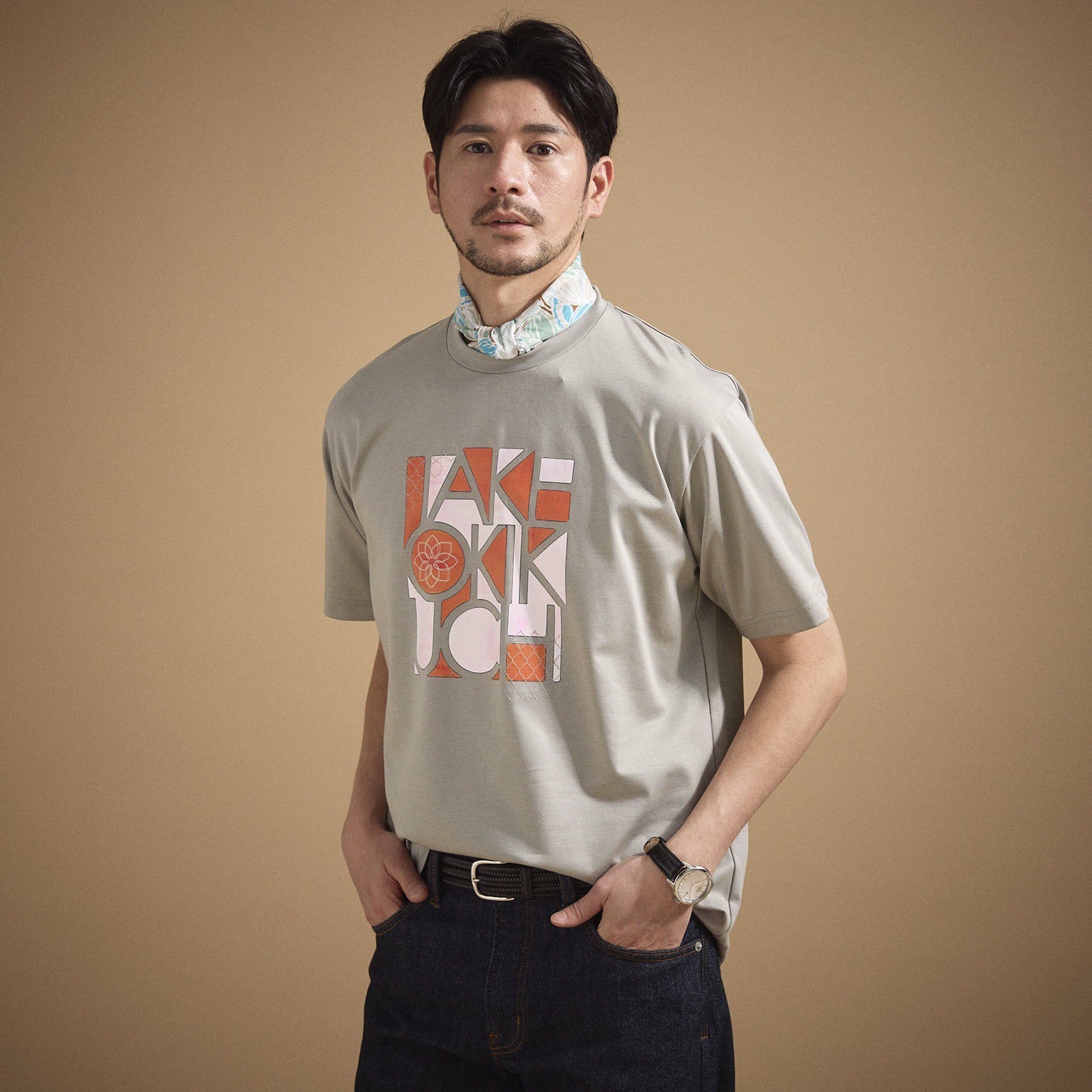 TAKEO KIKUCHI「ロゴグラフィック プリントTシャツ」|Tシャツ・カットソー|