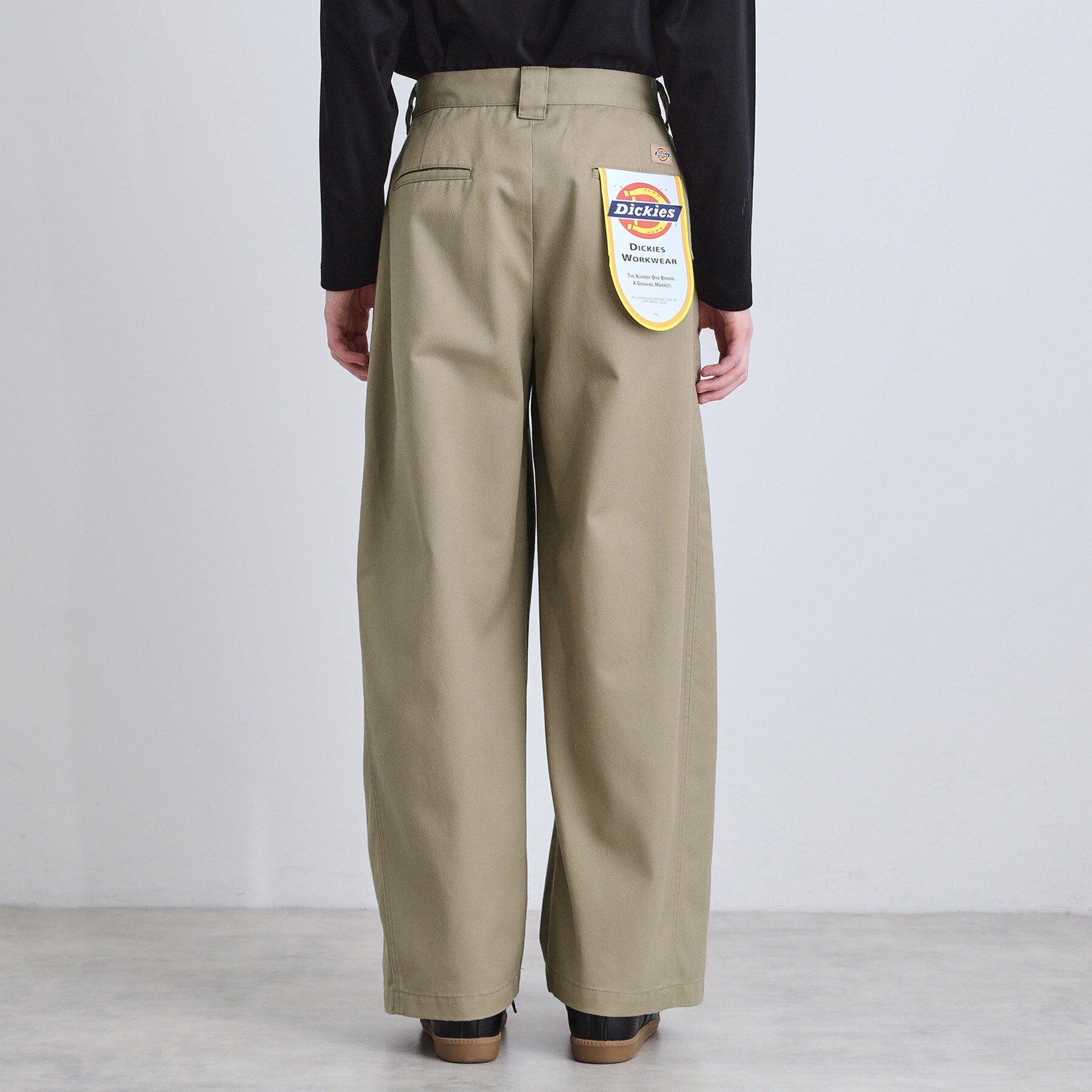 tk.TAKEO KIKUCHI「【別注】Dickies バギーシルエットパンツ」|その他|