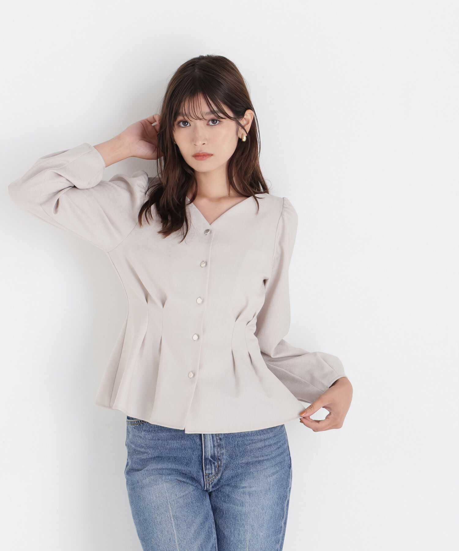  「＜ちょうど、いい服＞きゅっと、メリハリ仕掛けトップス 26AW」|シャツ・ブラウス|ライトベージ