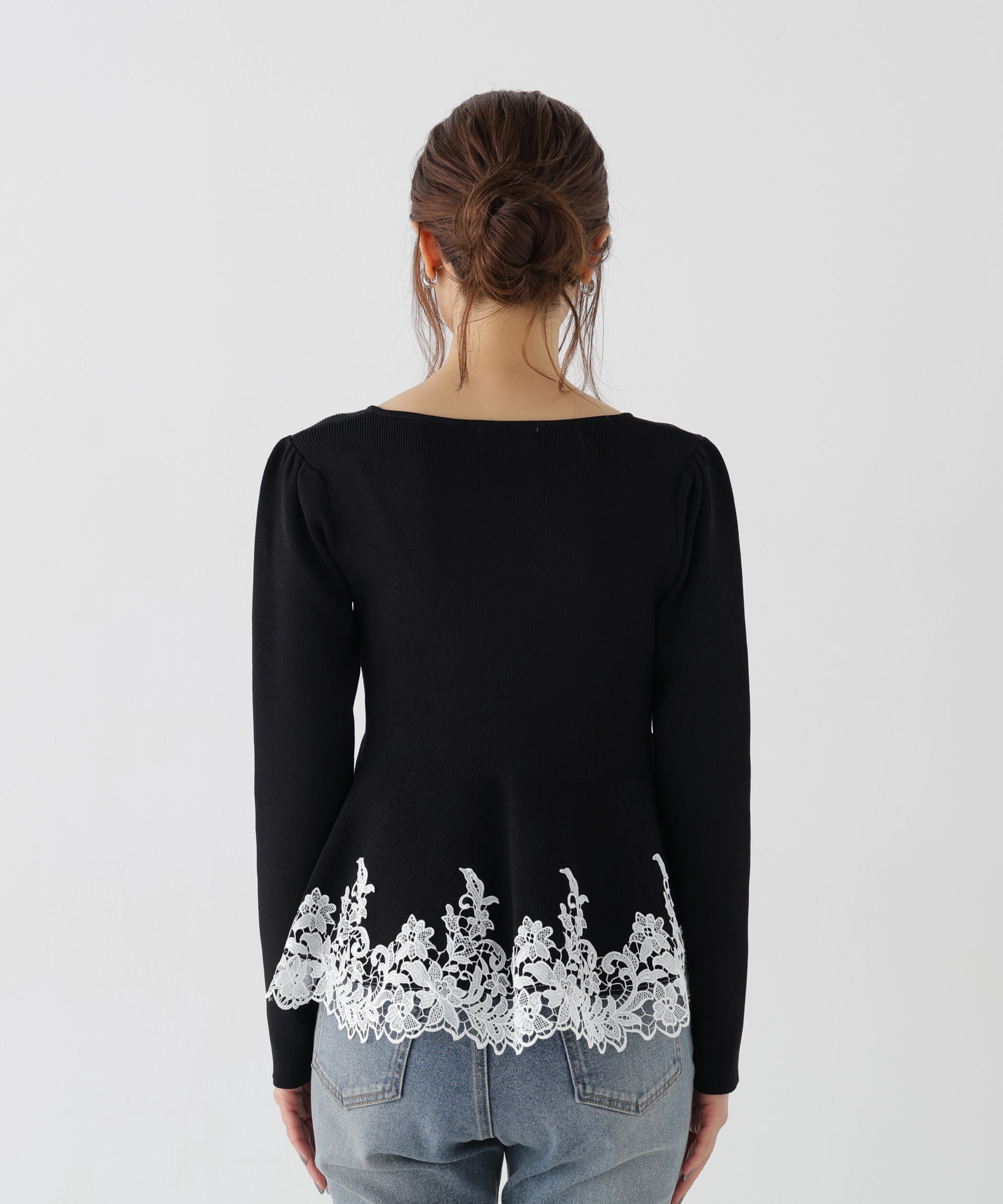 PROPORTION BODY DRESSING「＜一部追加生産予約＞レーストリムペプラムニット」|ニット・セーター|
