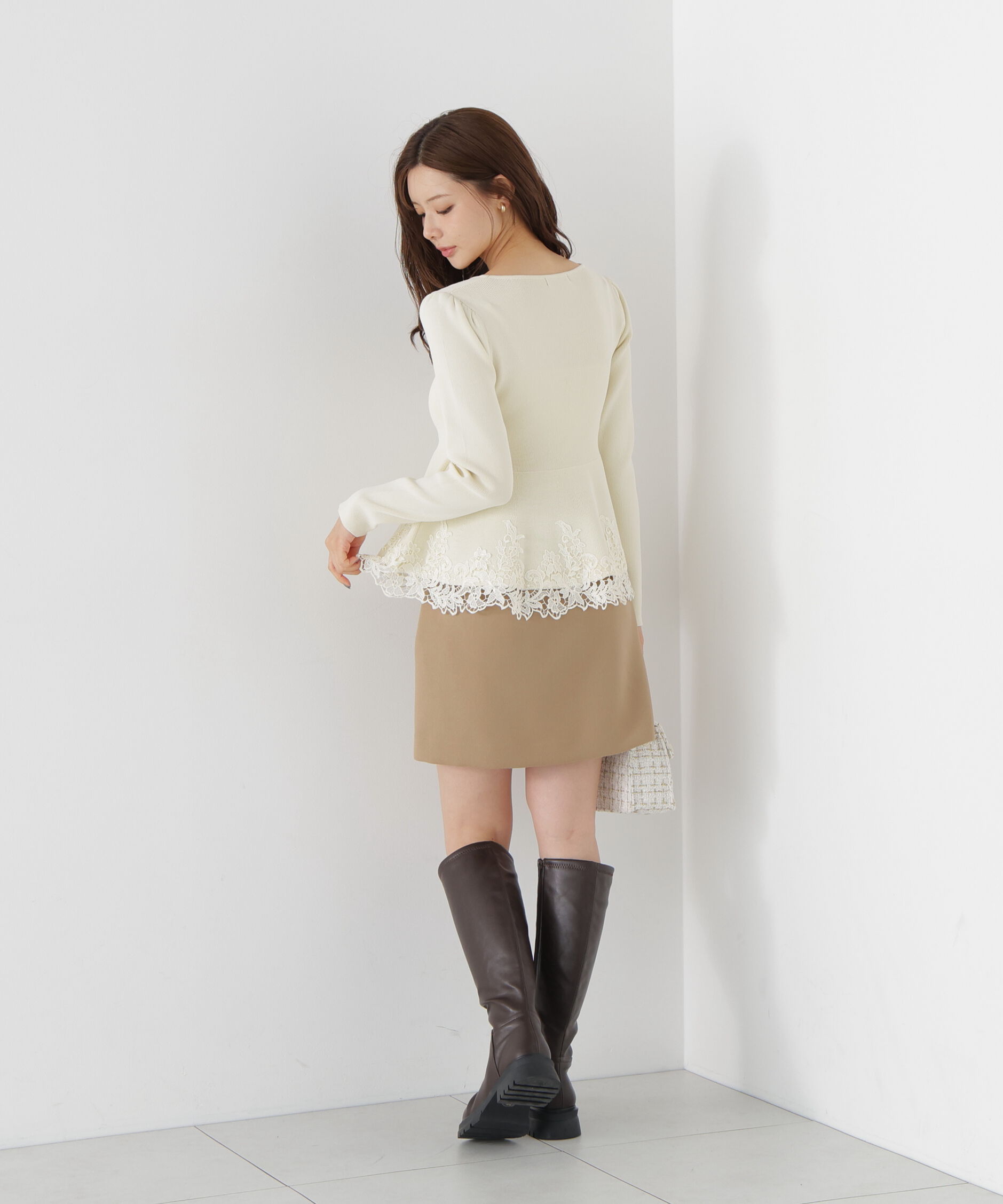 PROPORTION BODY DRESSING「＜一部追加生産予約＞レーストリムペプラムニット」|ニット・セーター|