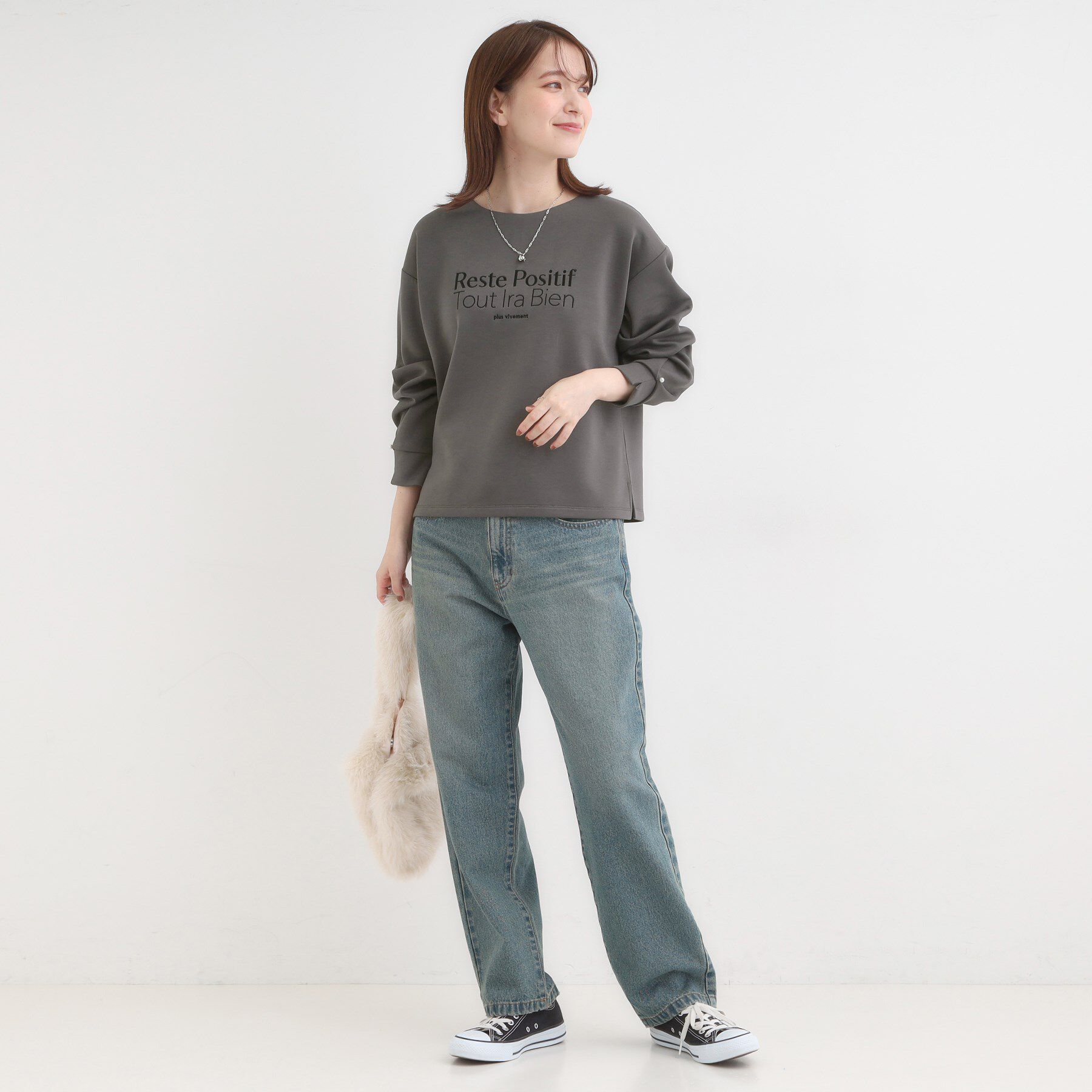 SHOO･LA･RUE「【S-LL】大人のデイリースタイルに お袖タック フェイクパール付きトップス」|Tシャツ・カットソー|