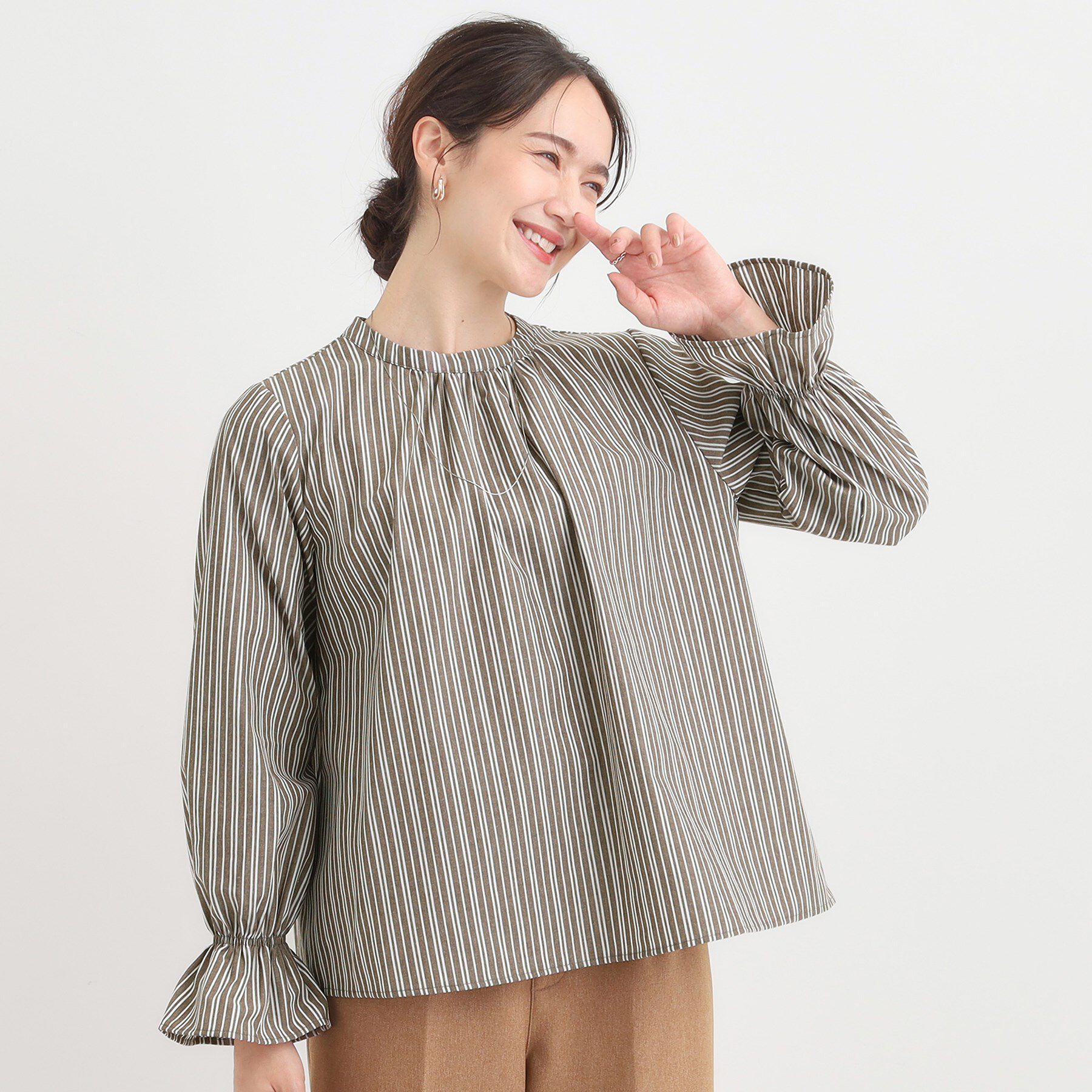 SHOO･LA･RUE「【S-LL】キャンディースリーブが女性らしい マルチストライプブラウス」|シャツ・ブラウス|