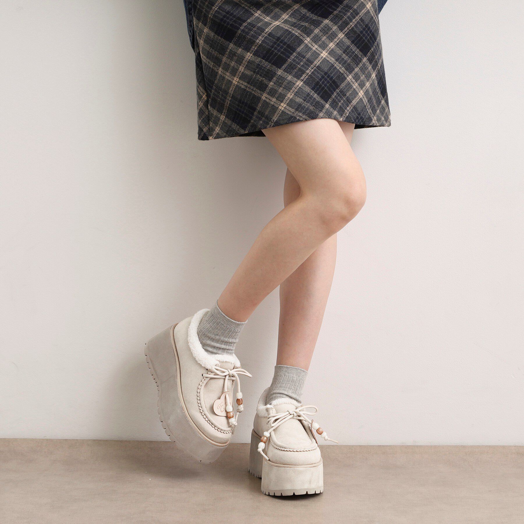 ESPERANZA「チャーム付き厚底ムートン調シューズ」|スニーカー|