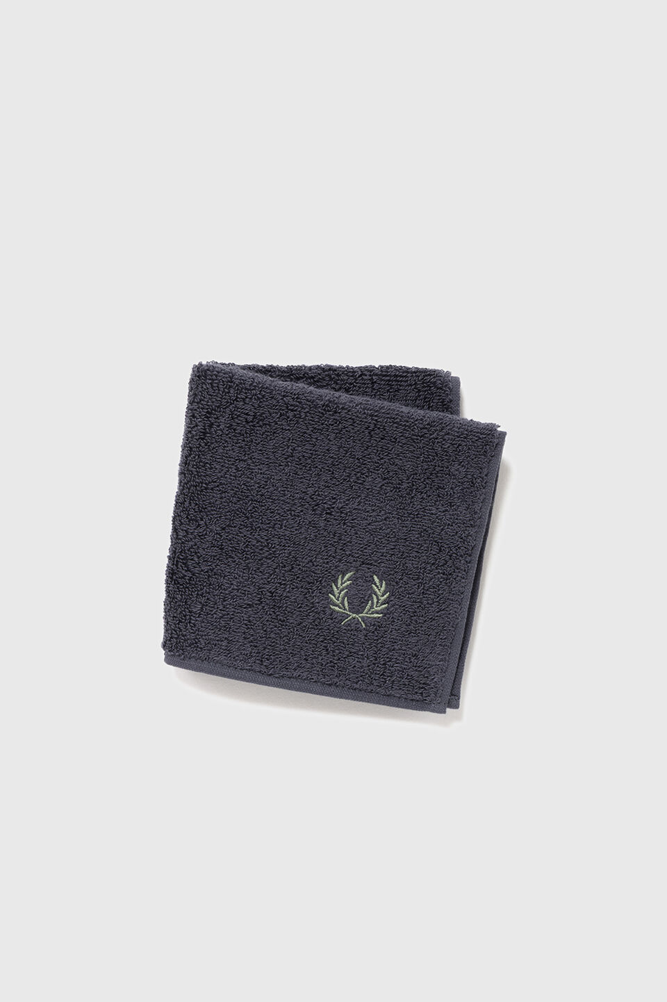 FRED PERRY 「FRED PERRY／Towel Handkerchief／タオルハンカチ」|ハンカチ|DRKAIRF/ECRU