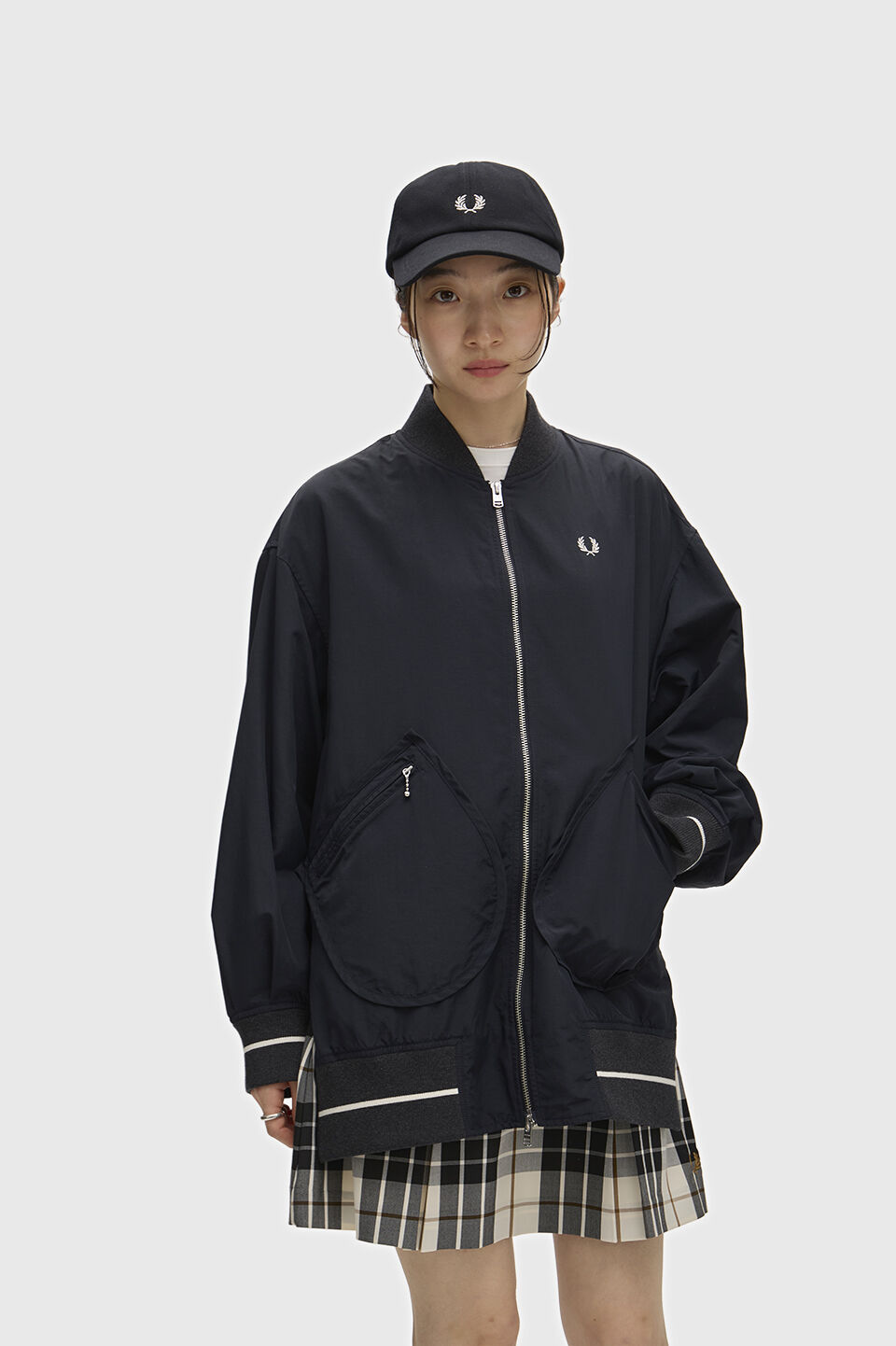 FRED PERRY 「FRED PERRY／Longline Tipped Bomber Jacket／ロングラインティップドボンバージャケット」|ブルゾン・スタジャン|