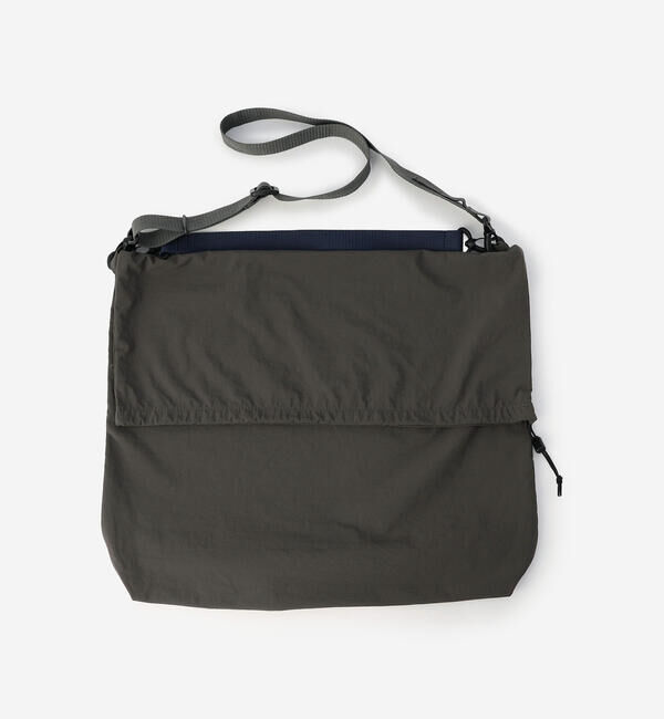  「STANDARD SUPPLY | DRAW STRING SHOULDER L GREY UNISEX」|ショルダー・メッセンジャー|