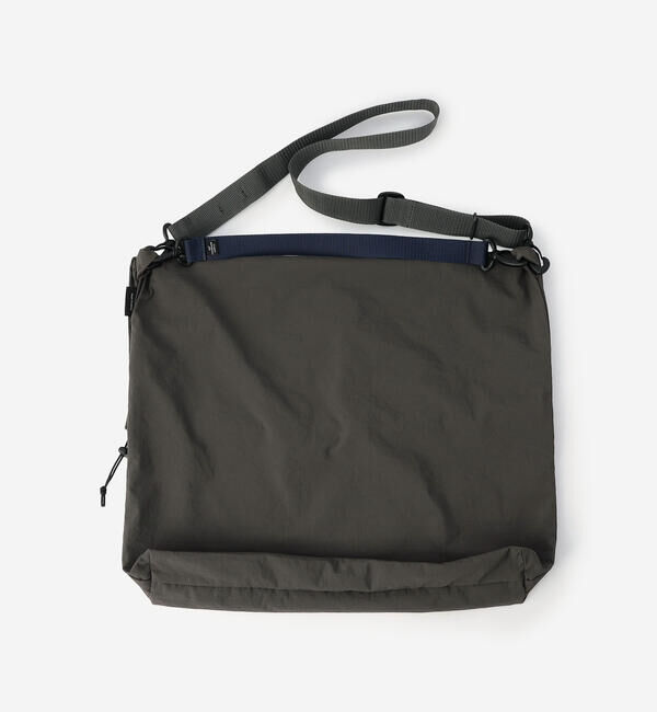  「STANDARD SUPPLY | DRAW STRING SHOULDER L GREY UNISEX」|ショルダー・メッセンジャー|