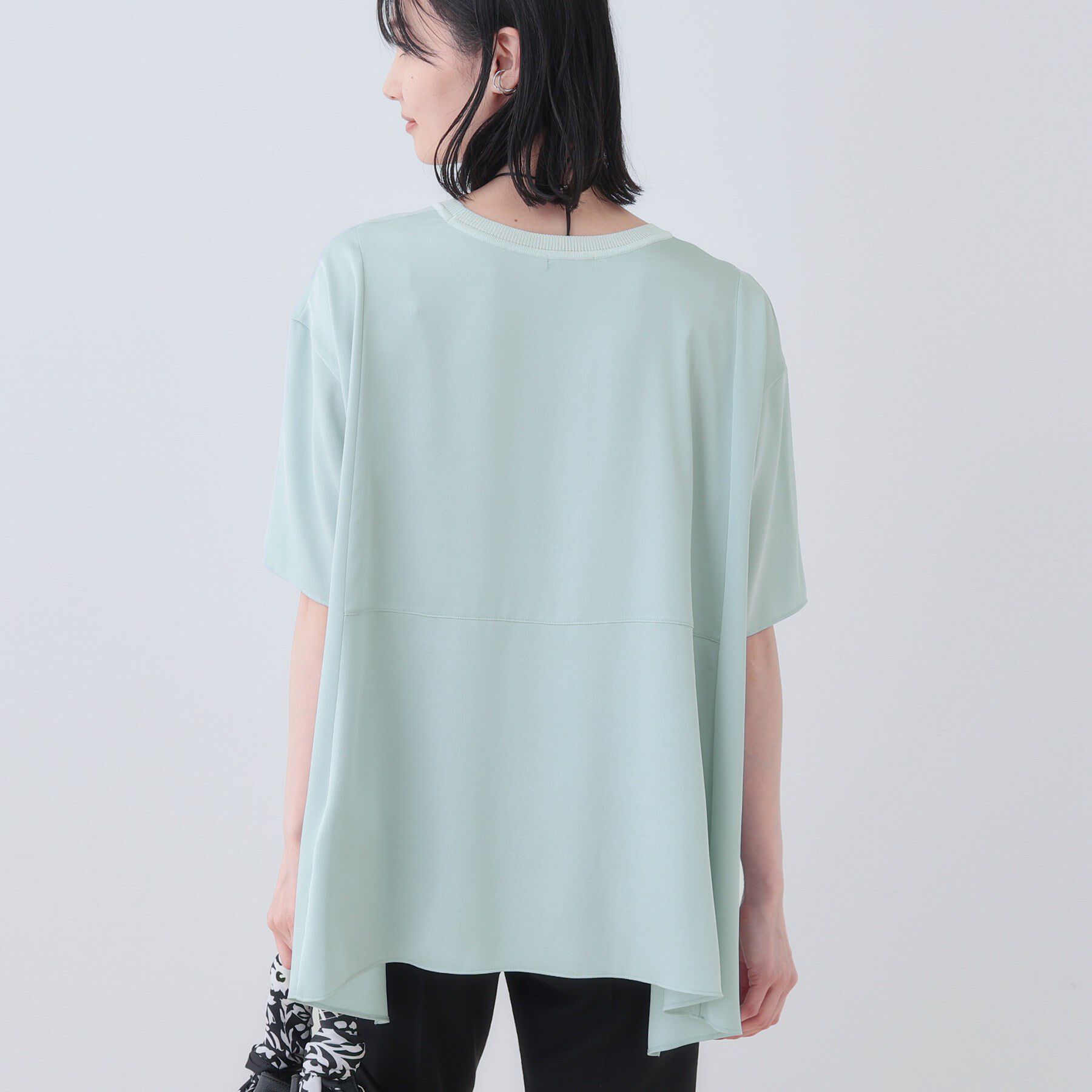 INDIVI「【バックシャン】デザインTブラウス」|Tシャツ・カットソー|