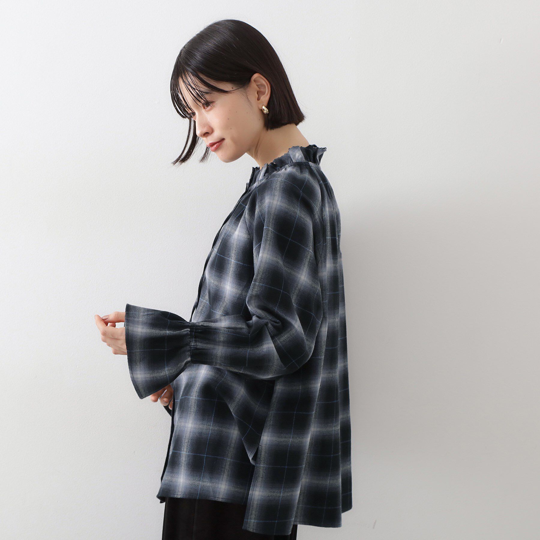 THE SHOP TK「起毛オンブレフリルブラウス」|シャツ・ブラウス|