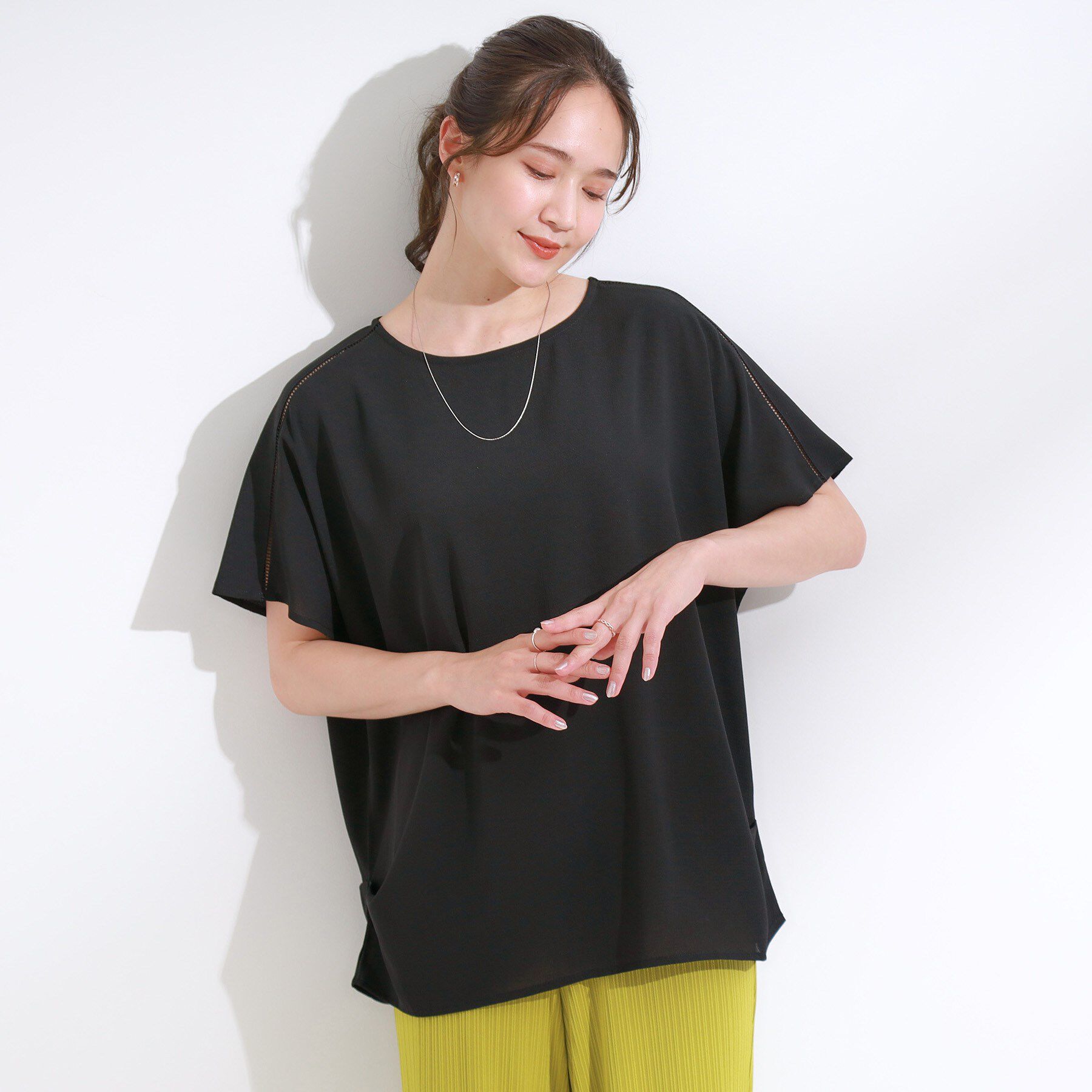 SHOO･LA･RUE「【S-LL/ひんやり/洗濯後しわになりにくい】インせず決まる はしごレースドルマンブラウス」|シャツ・ブラウス|