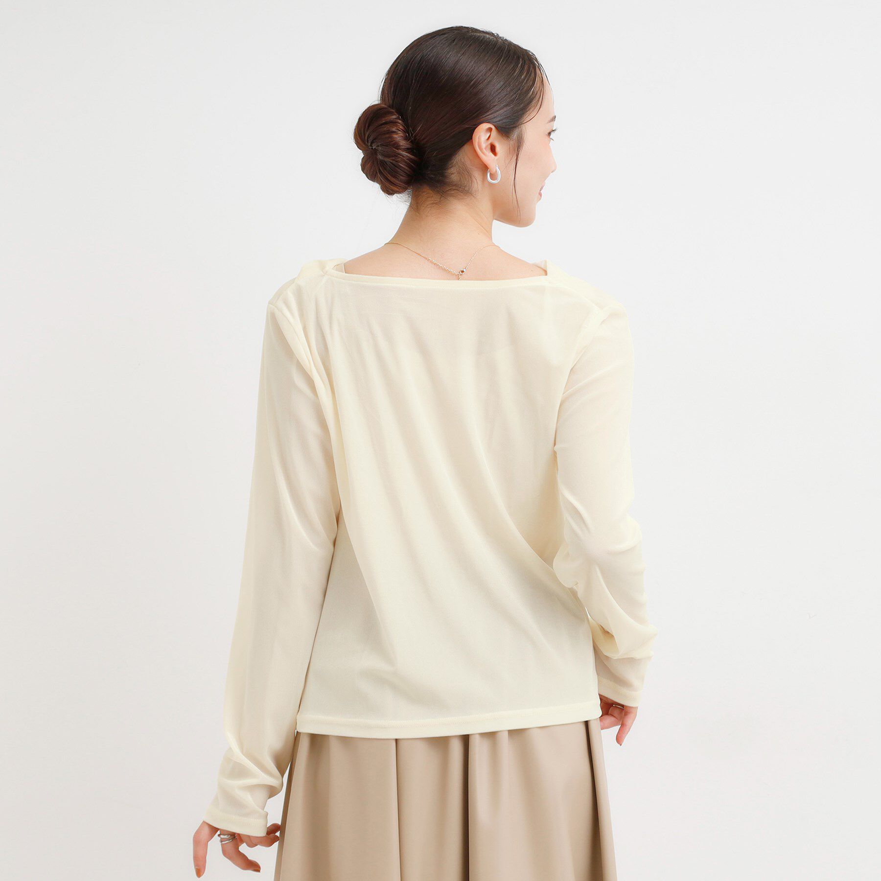 SHOO･LA･RUE「【S-LL】ベロア調ドレープデザインカットソー」|Tシャツ・カットソー|